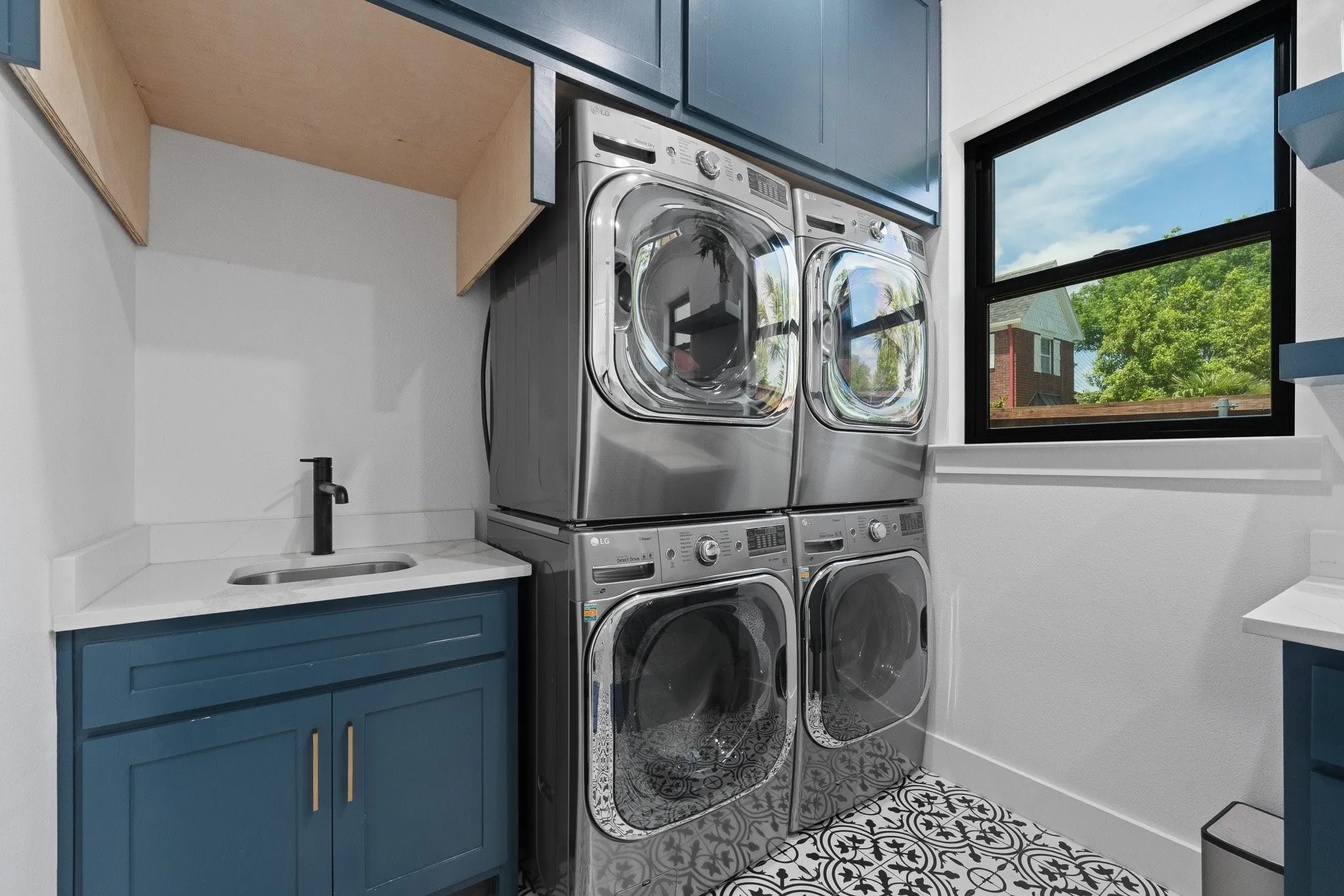space for double washer/dryers