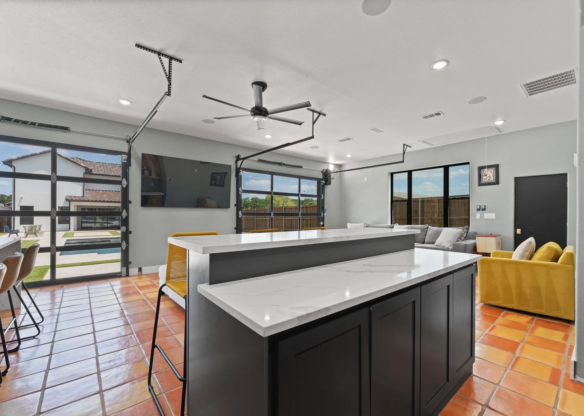 Single Family Residence For Sale in Tarrant County , 613 Wildcat Way, Kennedale, Texas 76060, 5 Bedroom, 8 Bathroom, 2 Garage spaces, 4,061 Sqft, built in 2021, Preowned, mls#21261254, Real Estate Agent in Kennedale, Homes For Sale in Tarrant county, Homes For Sale in Kennedale, Realtor in Kennedale Texas, Real Estate Brokerage Independent Realty Texas, Luminita Cordes Realtor