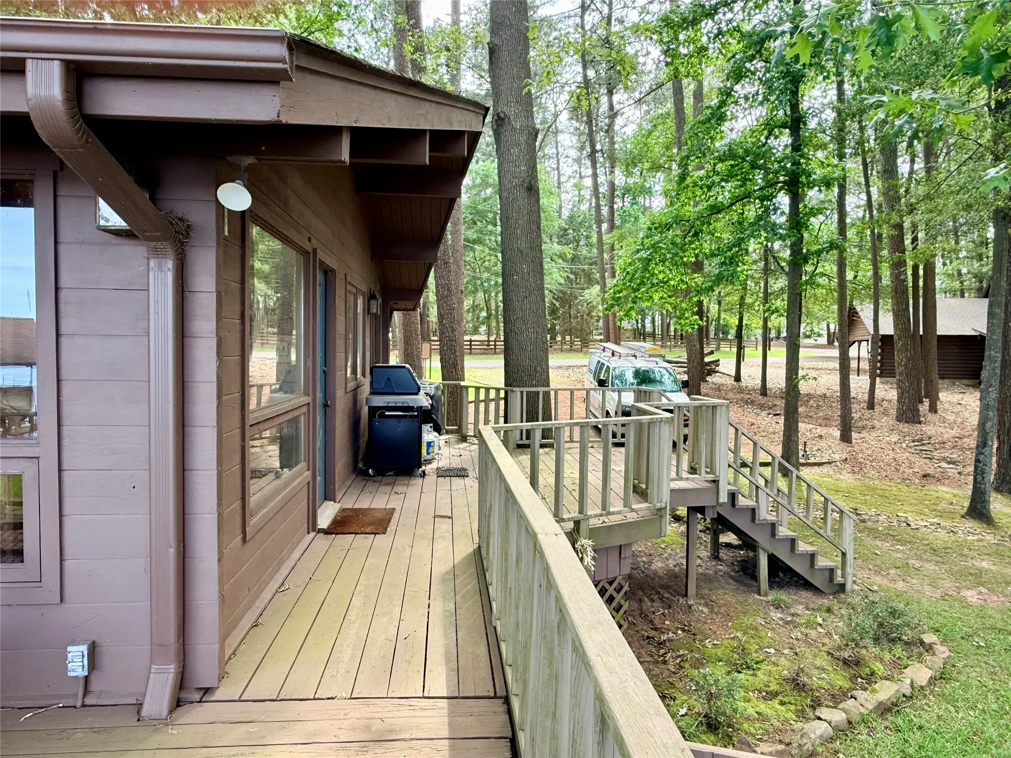 Single Family Residence For Sale in Franklin (TX) County , 101 King Joseph, Scroggins, Texas 75480, 2 Bedrooms, 2 Bathrooms, Garage spaces, 1,872 Sqft, built in 1986, Price $1,050,000, mls#21261303, Real Estate Agent in Scroggins, Homes For Sale in Franklin (TX) county, Homes For Sale in Scroggins, Realtor in Scroggins Texas, Real Estate Brokerage Independent Realty Texas, Luminita Cordes Realtor