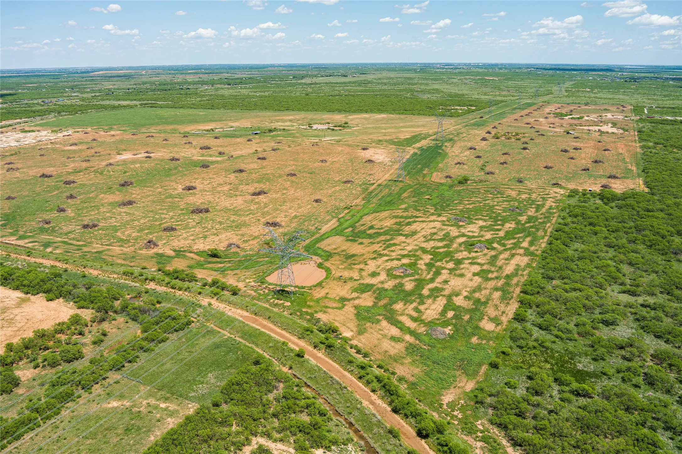Ranch For Sale in Wichita County , 14103 Fm 368 S, Wichita Falls, Texas 76310, 0, 0, Garage spaces, 0 Sqft, built in 0, Price $1,911,000, mls#21261299, Real Estate Agent in Wichita Falls, Homes For Sale in Wichita county, Homes For Sale in Wichita Falls, Realtor in Wichita Falls Texas, Real Estate Brokerage Independent Realty Texas, Luminita Cordes Realtor