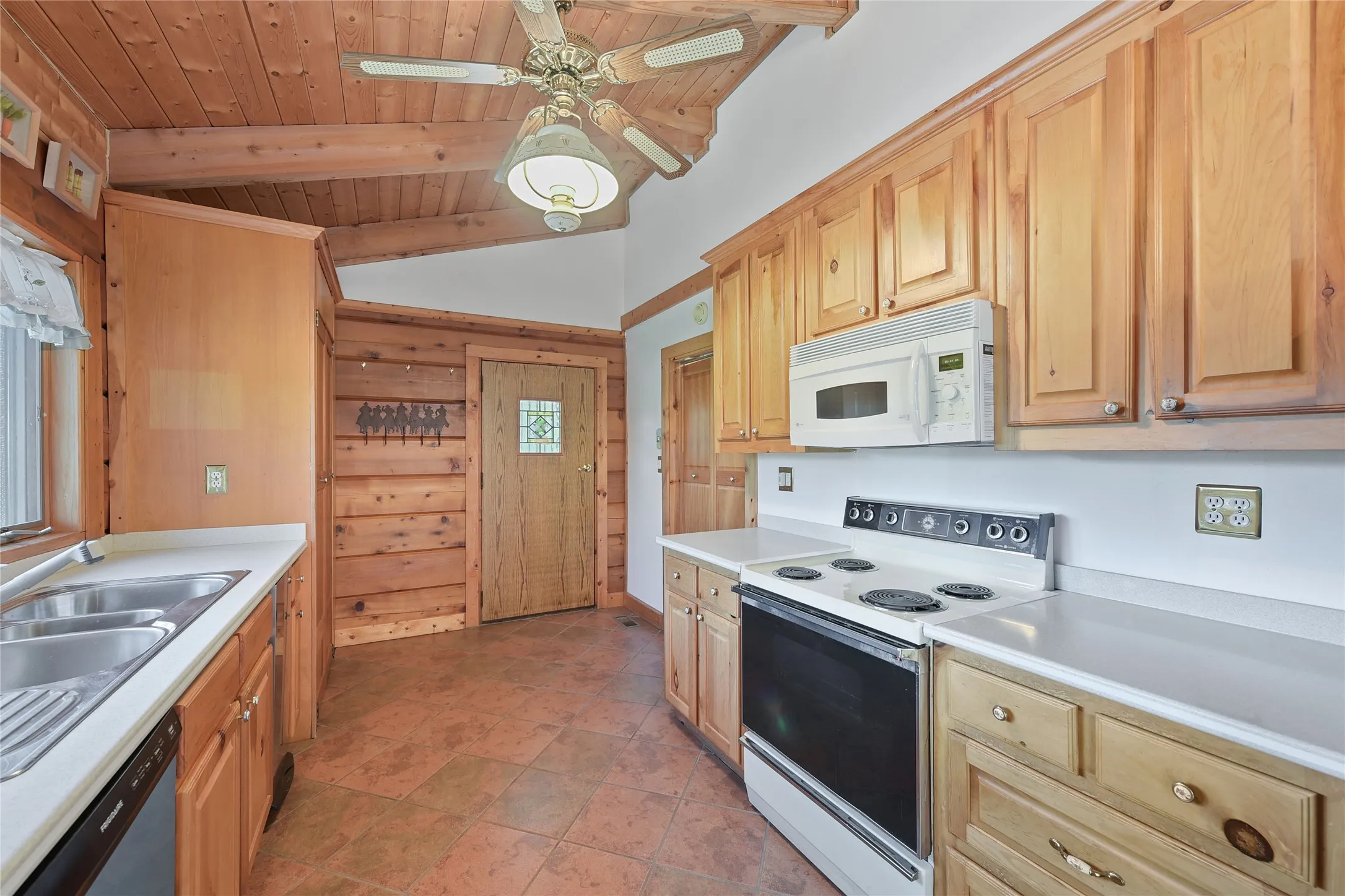 Looking to Carport Door.