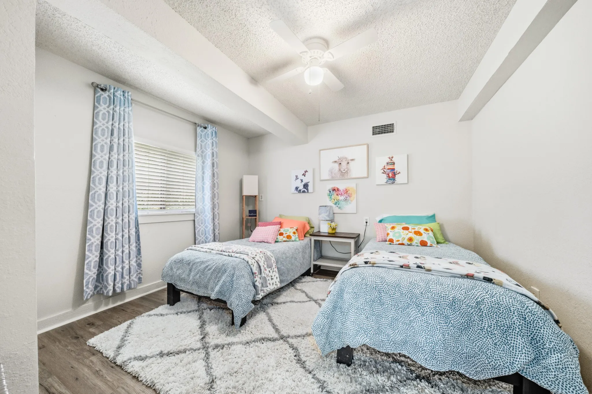 Single Family Residence For Sale in Hill County , 172 Giant Cedar Trail, Whitney, Texas 76692, 5 Bedrooms, 3 Bathrooms, Garage spaces, 2,351 Sqft, built in 1984, Price $319,000, mls#21261391, Real Estate Agent in Whitney, Homes For Sale in Hill county, Homes For Sale in Whitney, Realtor in Whitney Texas, Real Estate Brokerage Independent Realty Texas, Luminita Cordes Realtor