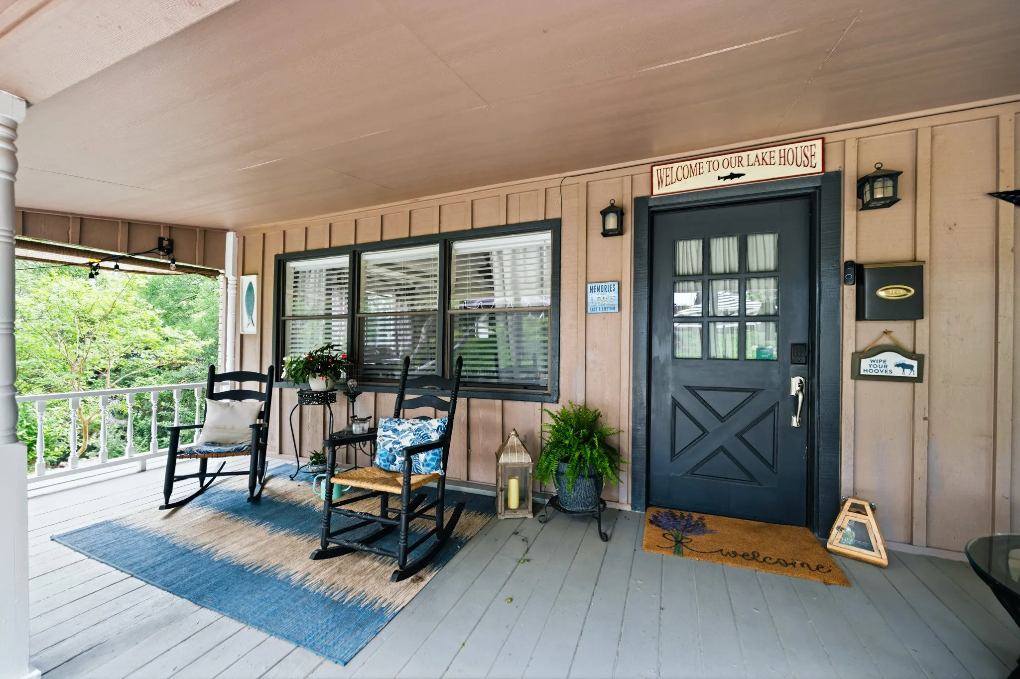 Single Family Residence For Sale in Hill County , 172 Giant Cedar Trail, Whitney, Texas 76692, 5 Bedrooms, 3 Bathrooms, Garage spaces, 2,351 Sqft, built in 1984, Price $319,000, mls#21261391, Real Estate Agent in Whitney, Homes For Sale in Hill county, Homes For Sale in Whitney, Realtor in Whitney Texas, Real Estate Brokerage Independent Realty Texas, Luminita Cordes Realtor