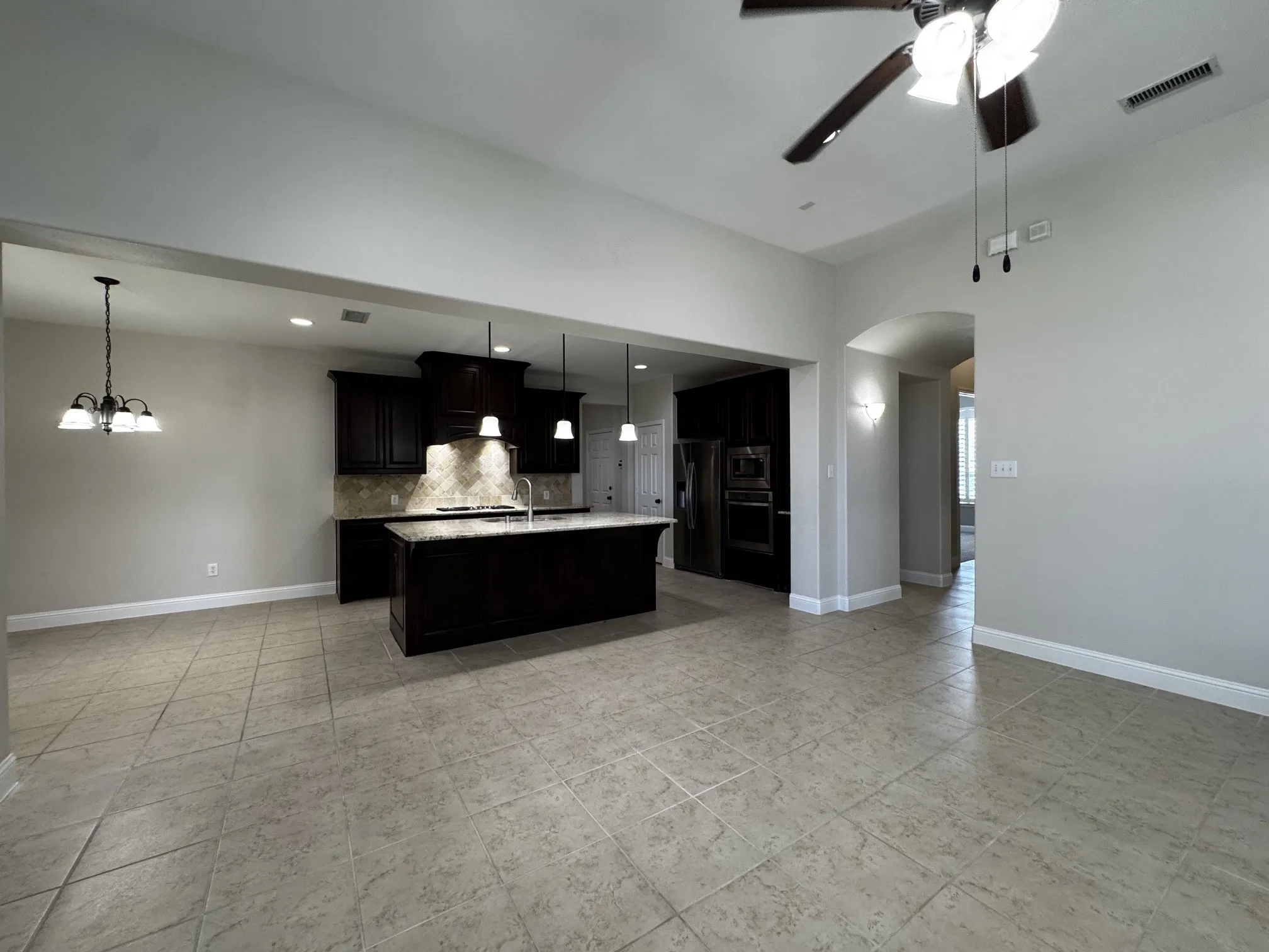 Single Family Residence For Rent in Collin County , 1481 Kirkwood Lane, Prosper, Texas 75078, 3 Bedroom, 4 Bathroom, 2 Garage spaces, 2,339 Sqft, built in 2012, mls#21259077, Real Estate Agent in Prosper, Homes For Rent in Collin county, Homes For Rent in Prosper, Realtor in Prosper Texas, Real Estate Brokerage Independent Realty Texas, Luminita Cordes Realtor