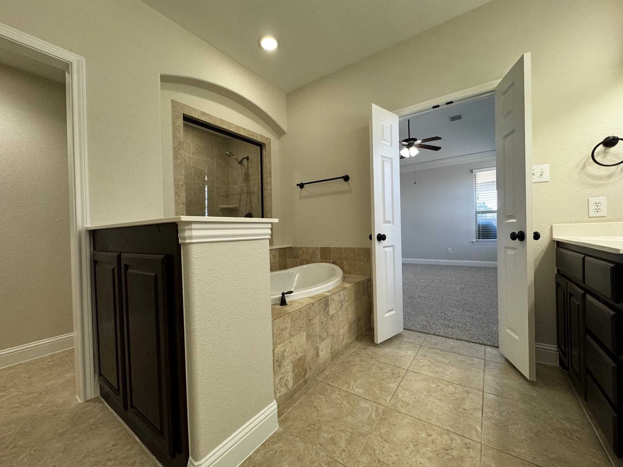 Single Family Residence For Rent in Collin County , 1481 Kirkwood Lane, Prosper, Texas 75078, 3 Bedroom, 4 Bathroom, 2 Garage spaces, 2,339 Sqft, built in 2012, mls#21259077, Real Estate Agent in Prosper, Homes For Rent in Collin county, Homes For Rent in Prosper, Realtor in Prosper Texas, Real Estate Brokerage Independent Realty Texas, Luminita Cordes Realtor