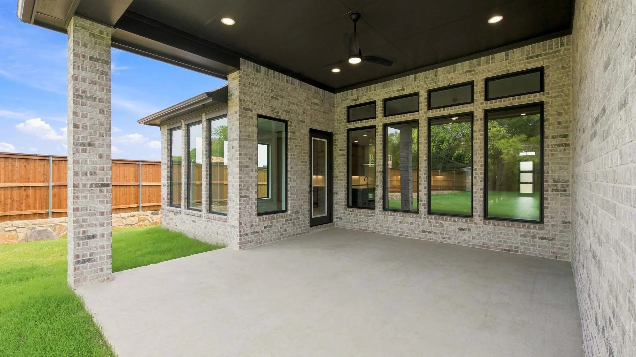Single Family Residence For Sale in Collin County , 2805 Harkaway Court, Celina, Texas 75009, 4 Bedroom, 4 Bathroom, 3 Garage spaces, 2,991 Sqft, built in 2026, New Construction - Incomplete, mls#21261435, Real Estate Agent in Celina, Homes For Sale in Collin county, Homes For Sale in Celina, Realtor in Celina Texas, Real Estate Brokerage Independent Realty Texas, Luminita Cordes Realtor