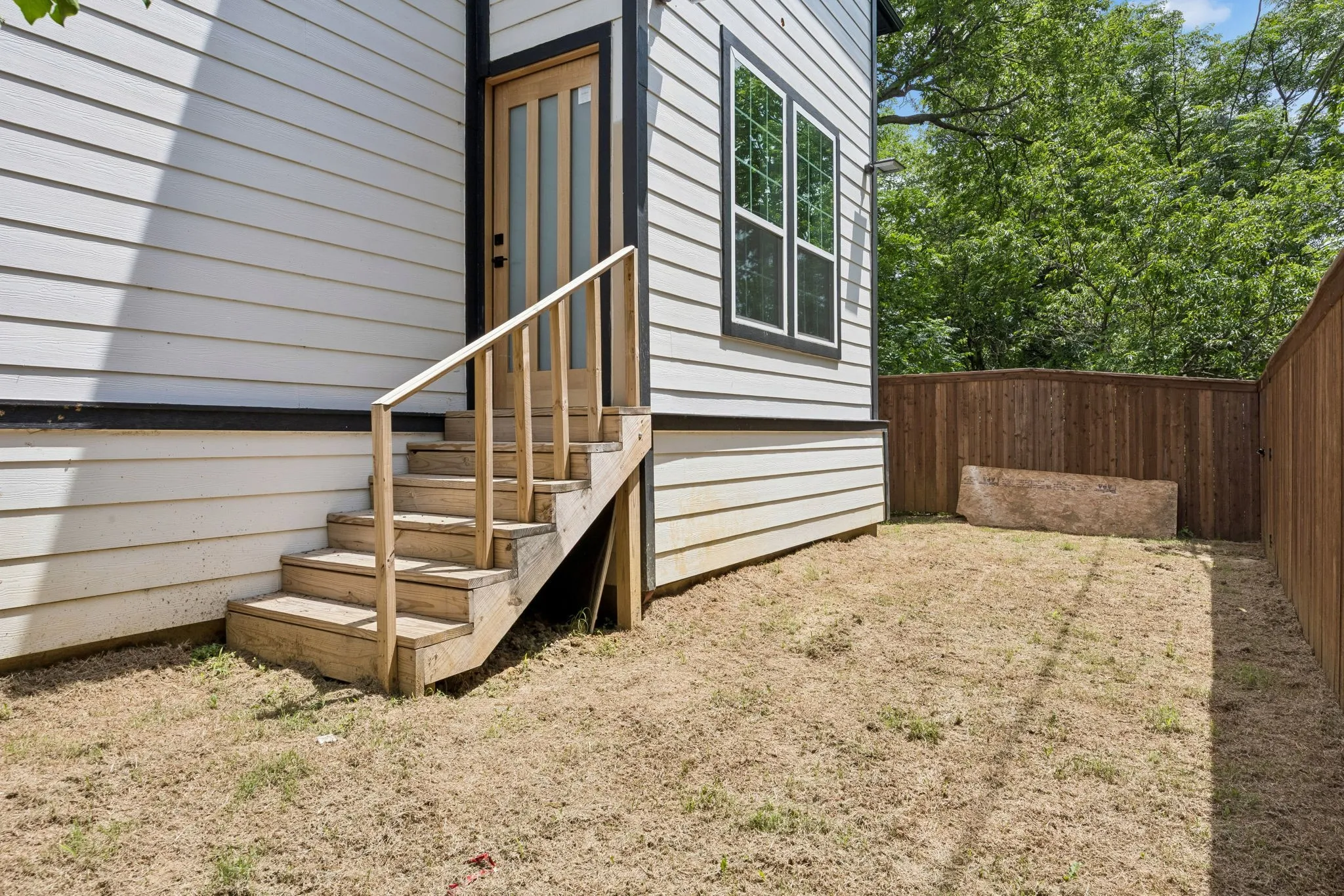 Single Family Residence For Sale in Dallas County , 1011 S Waverly Drive, Dallas, Texas 75208, 5 Bedroom, 4 Bathroom, Garage spaces, 3,506 Sqft, built in 2022, New Construction - Complete, mls#21256071, Real Estate Agent in Dallas, Homes For Sale in Dallas county, Homes For Sale in Dallas, Realtor in Dallas Texas, Real Estate Brokerage Independent Realty Texas, Luminita Cordes Realtor