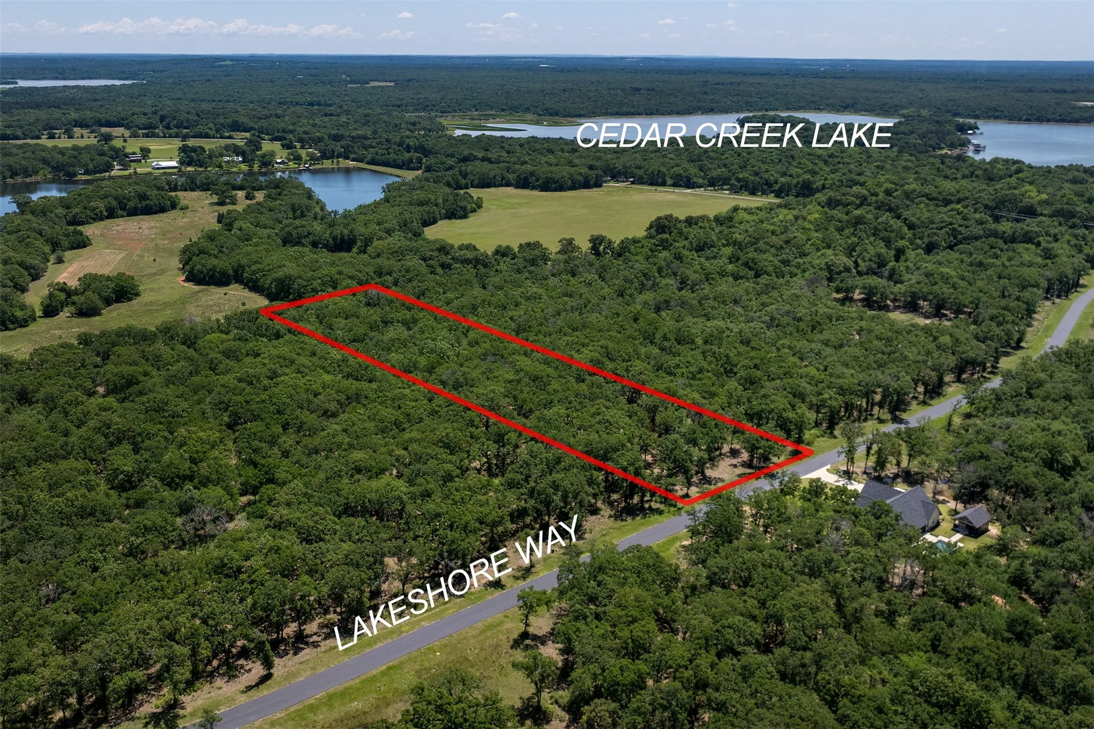 Unimproved Land For Sale in Henderson County , 6936 Lakeshore Way, Malakoff, Texas 75148, 0, 0, Garage spaces, 0 Sqft, built in 0, Price $239,000, mls#21236546, Real Estate Agent in Malakoff, Homes For Sale in Henderson county, Homes For Sale in Malakoff, Realtor in Malakoff Texas, Real Estate Brokerage Independent Realty Texas, Luminita Cordes Realtor