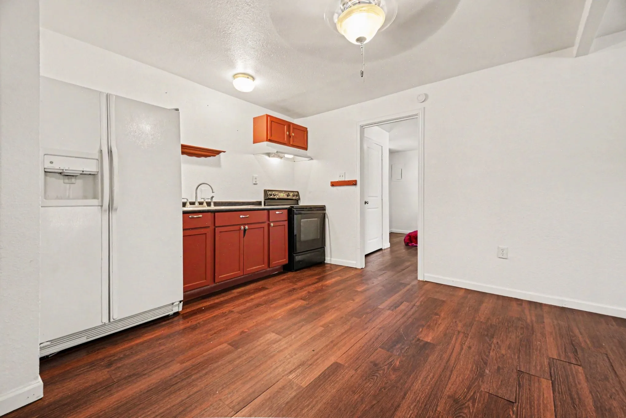 Single Family Residence For Sale in Dallas County , 1001 Hillburn Drive, Dallas, Texas 75217, 4 Bedrooms, 2 Bathrooms, Garage spaces, 1,893 Sqft, built in 1947, Price $225,000, mls#21261453, Real Estate Agent in Dallas, Homes For Sale in Dallas county, Homes For Sale in Dallas, Realtor in Dallas Texas, Real Estate Brokerage Independent Realty Texas, Luminita Cordes Realtor