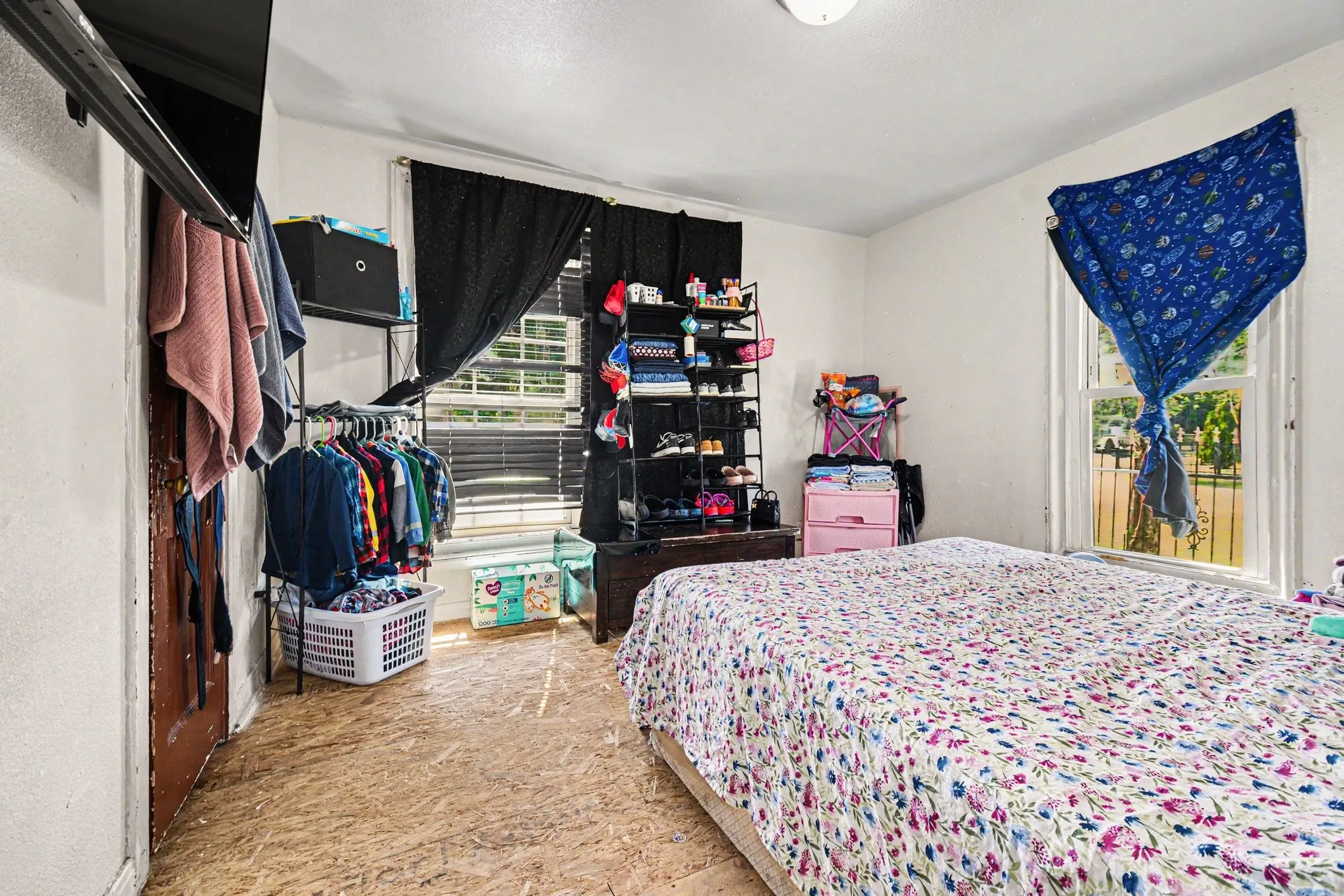 Single Family Residence For Sale in Dallas County , 1001 Hillburn Drive, Dallas, Texas 75217, 4 Bedrooms, 2 Bathrooms, Garage spaces, 1,893 Sqft, built in 1947, Price $225,000, mls#21261453, Real Estate Agent in Dallas, Homes For Sale in Dallas county, Homes For Sale in Dallas, Realtor in Dallas Texas, Real Estate Brokerage Independent Realty Texas, Luminita Cordes Realtor