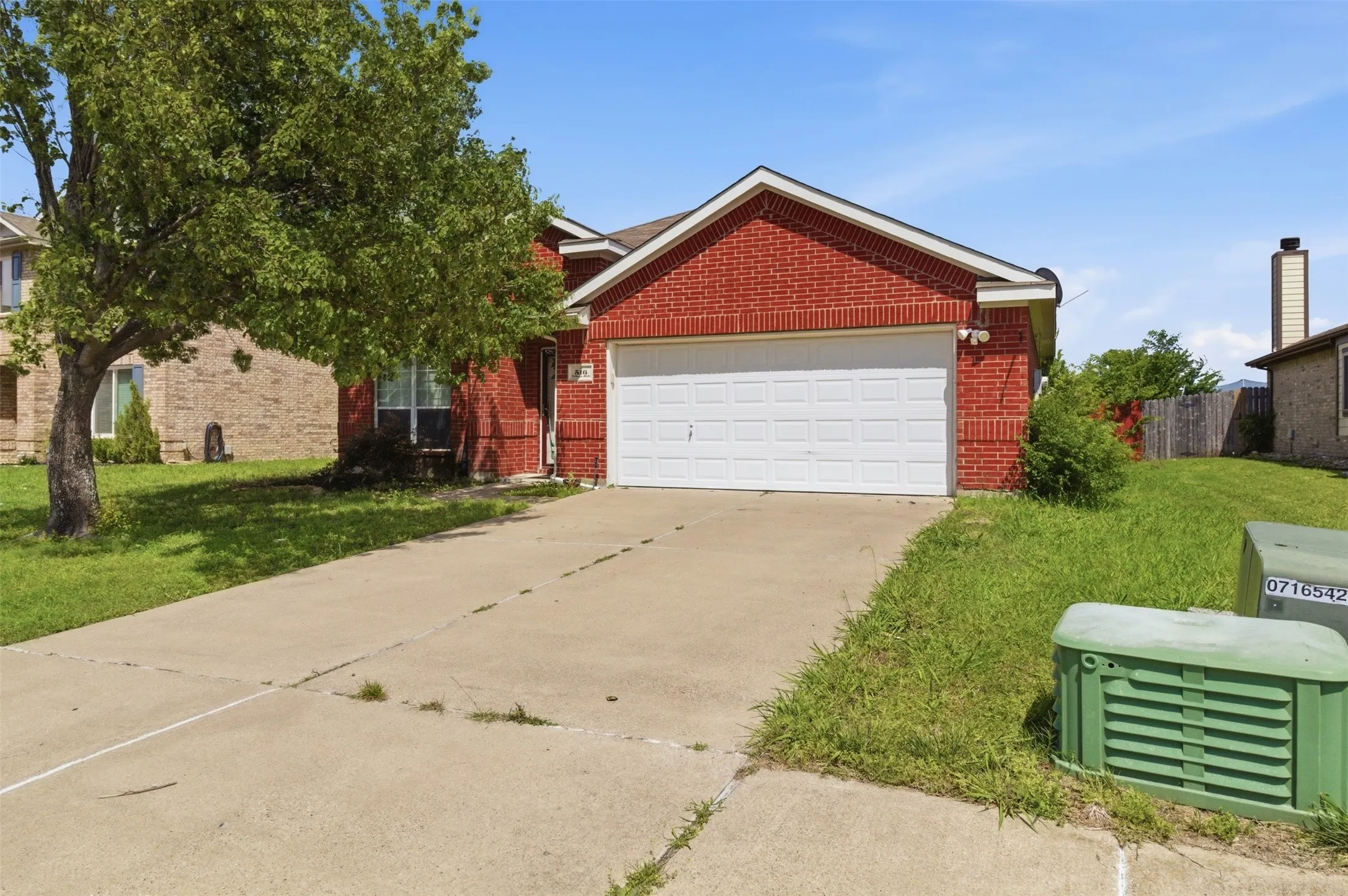 Single Family Residence For Sale in Rockwall County , 516 Mckamy Boulevard, Royse City, Texas 75189, 3 Bedrooms, 2 Bathrooms, 2 Garage spaces, 2,168 Sqft, built in 2005, Preowned, Price $360,000, mls#21258419, Real Estate Agent in Royse City, Homes For Sale in Rockwall county, Homes For Sale in Royse City, Realtor in Royse City Texas, Real Estate Brokerage Independent Realty Texas, Luminita Cordes Realtor