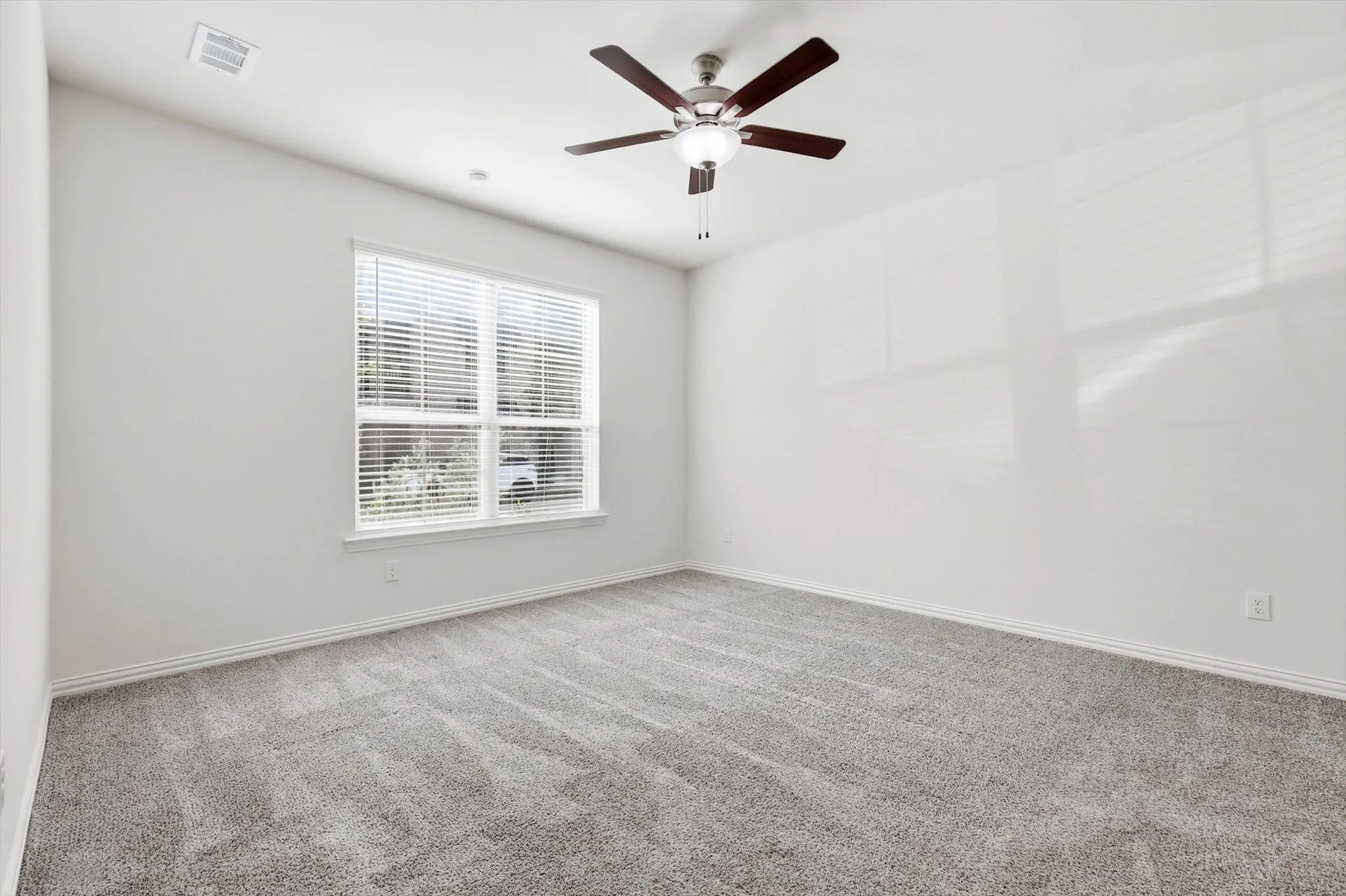 Townhouse For Sale in Denton County , 321 Ukiah Street, Lewisville, Texas 75056, 3 Bedrooms, 3 Bathrooms, 2 Garage spaces, 2,289 Sqft, built in 2022, Price $464,900, mls#21260059, Real Estate Agent in Lewisville, Homes For Sale in Denton county, Homes For Sale in Lewisville, Realtor in Lewisville Texas, Real Estate Brokerage Independent Realty Texas, Luminita Cordes Realtor