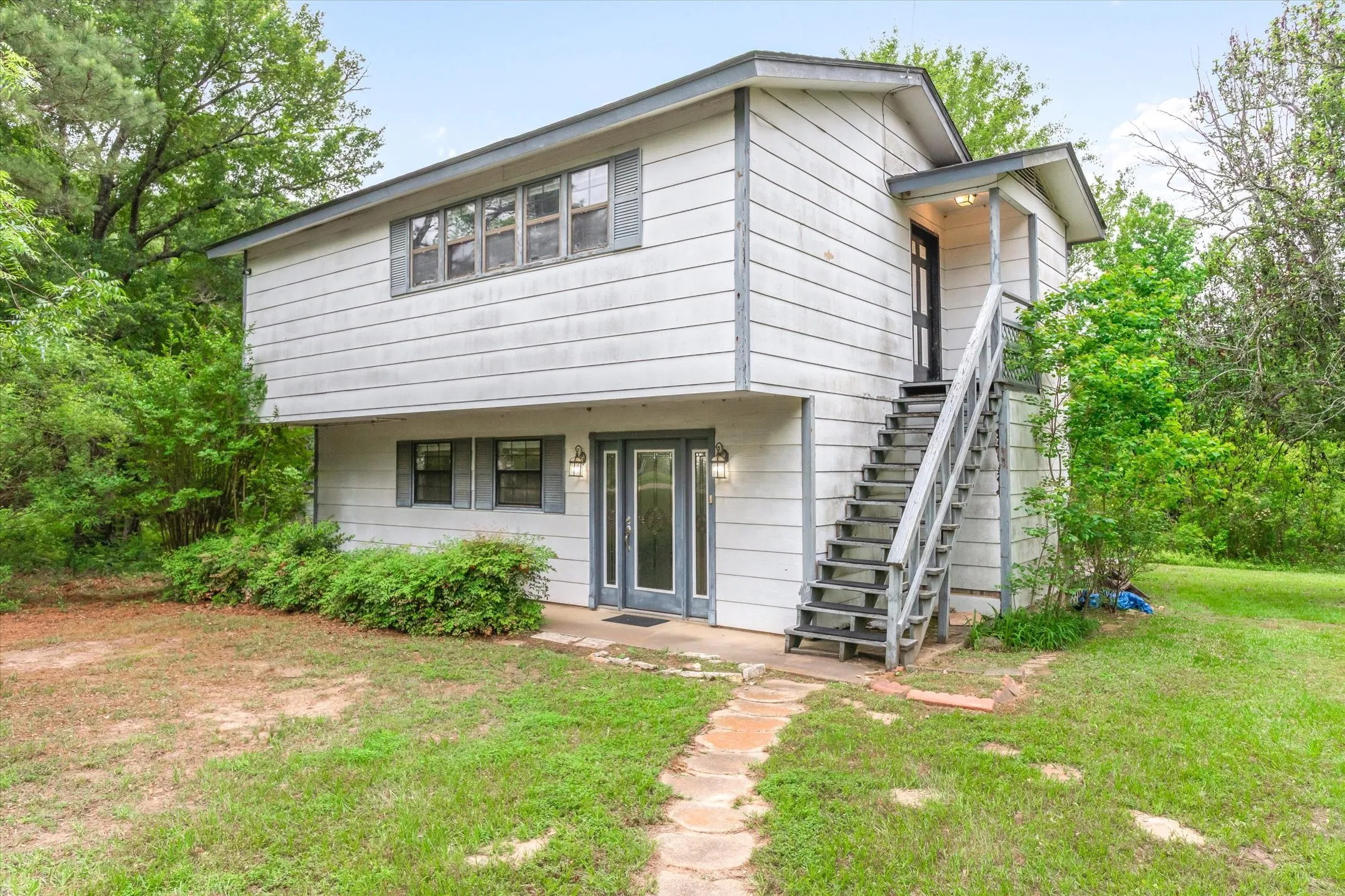 Single Family Residence For Sale in Van Zandt County , 1434 Vz County Road 4519, Van, Texas 75790, 4 Bedroom, 4 Bathroom, 2 Garage spaces, 3,366 Sqft, built in 1990, Preowned, mls#21260577, Real Estate Agent in Van, Homes For Sale in Van Zandt county, Homes For Sale in Van, Realtor in Van Texas, Real Estate Brokerage Independent Realty Texas, Luminita Cordes Realtor