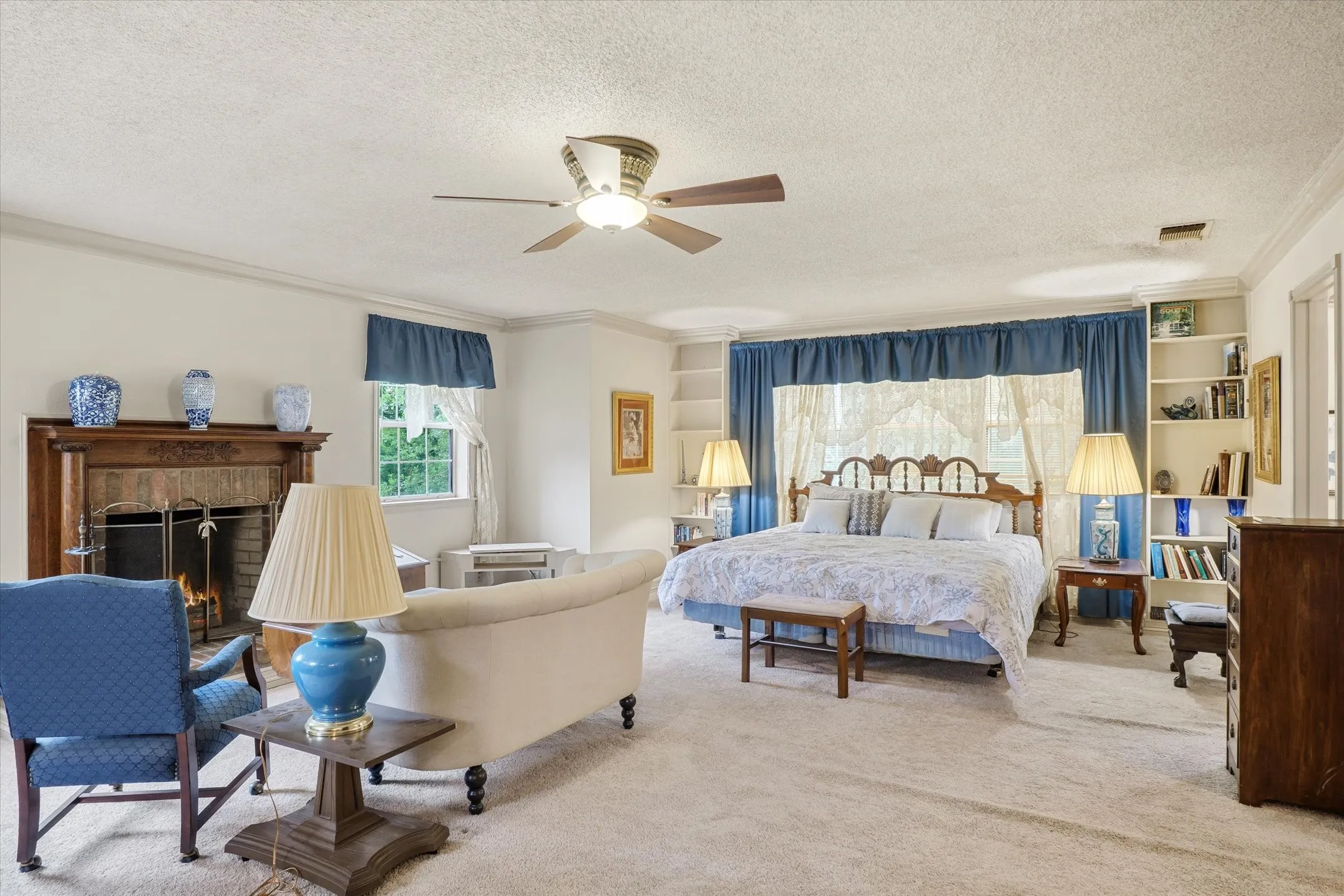 Single Family Residence For Sale in Van Zandt County , 1434 Vz County Road 4519, Van, Texas 75790, 4 Bedroom, 4 Bathroom, 2 Garage spaces, 3,366 Sqft, built in 1990, Preowned, mls#21260577, Real Estate Agent in Van, Homes For Sale in Van Zandt county, Homes For Sale in Van, Realtor in Van Texas, Real Estate Brokerage Independent Realty Texas, Luminita Cordes Realtor