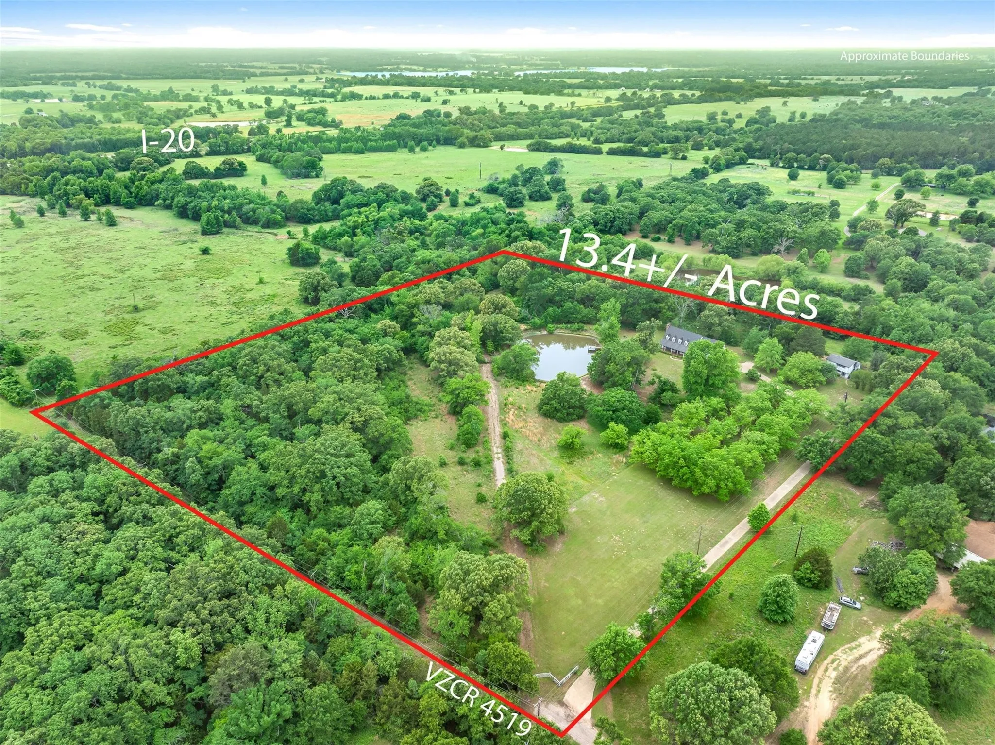 Single Family Residence For Sale in Van Zandt County , 1434 Vz County Road 4519, Van, Texas 75790, 4 Bedroom, 4 Bathroom, 2 Garage spaces, 3,366 Sqft, built in 1990, Preowned, mls#21260577, Real Estate Agent in Van, Homes For Sale in Van Zandt county, Homes For Sale in Van, Realtor in Van Texas, Real Estate Brokerage Independent Realty Texas, Luminita Cordes Realtor