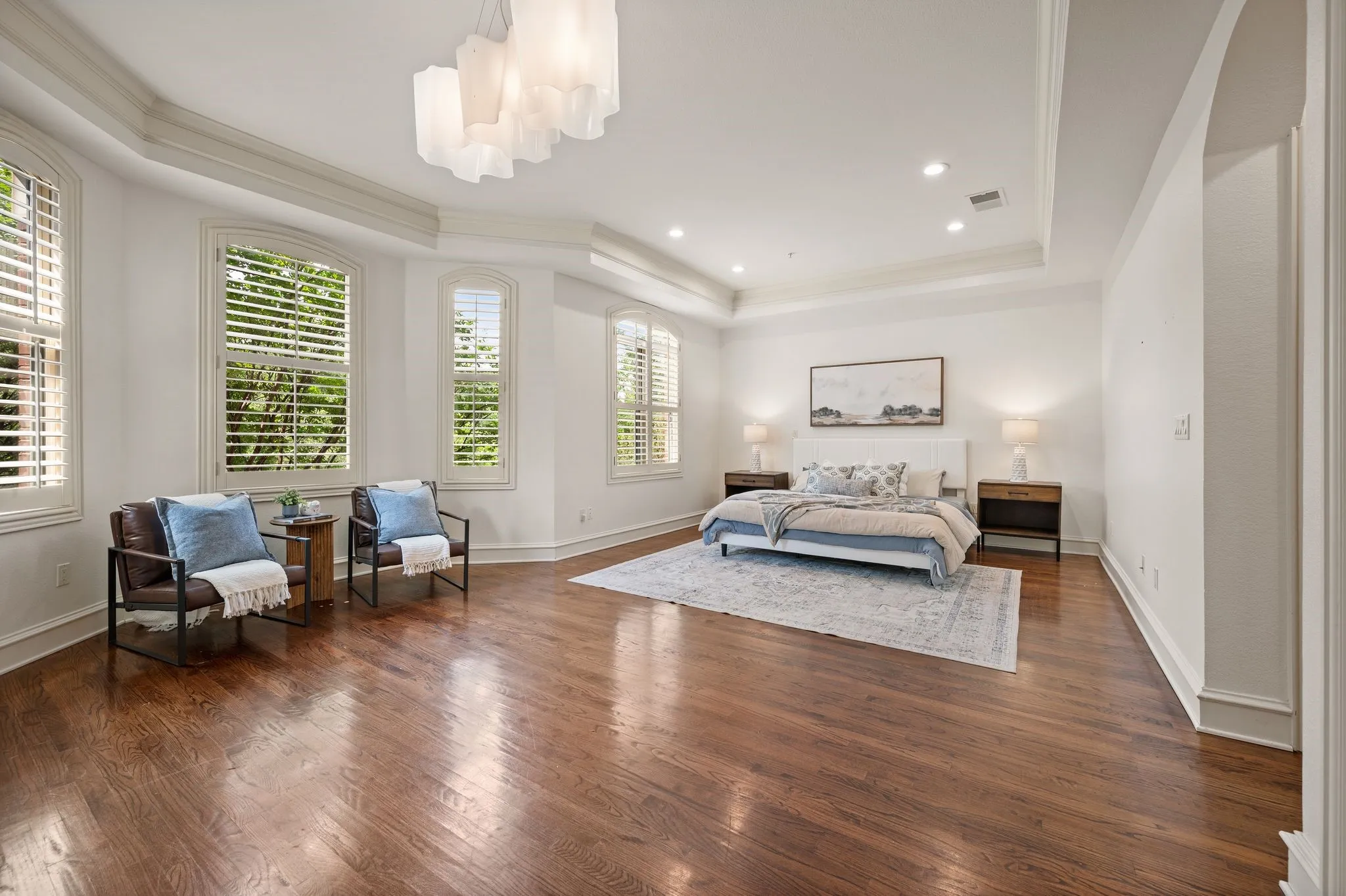 Single Family Residence For Sale in Tarrant County , 1508 Main Street, Southlake, Texas 76092, 4 Bedroom, 4 Bathroom, 2 Garage spaces, 3,139 Sqft, built in 2005, mls#21261503, Real Estate Agent in Southlake, Homes For Sale in Tarrant county, Homes For Sale in Southlake, Realtor in Southlake Texas, Real Estate Brokerage Independent Realty Texas, Luminita Cordes Realtor