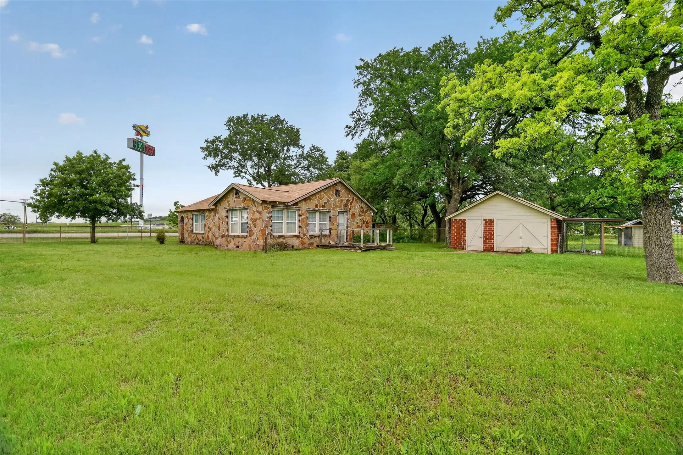 Retail For Sale in Palo Pinto County , 14001 US-281, Santo, Texas 76472, 0, 0, Garage spaces, 0 Sqft, built in 1947, Preowned, mls#21260727, Real Estate Agent in Santo, Homes For Sale in Palo Pinto county, Homes For Sale in Santo, Realtor in Santo Texas, Real Estate Brokerage Independent Realty Texas, Luminita Cordes Realtor