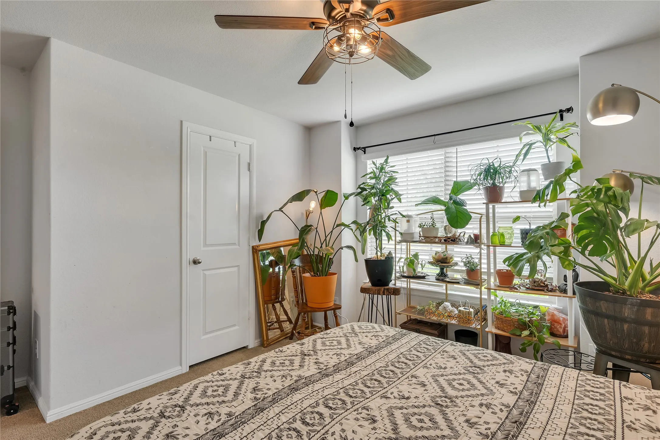 Alternate view of bedroom 4