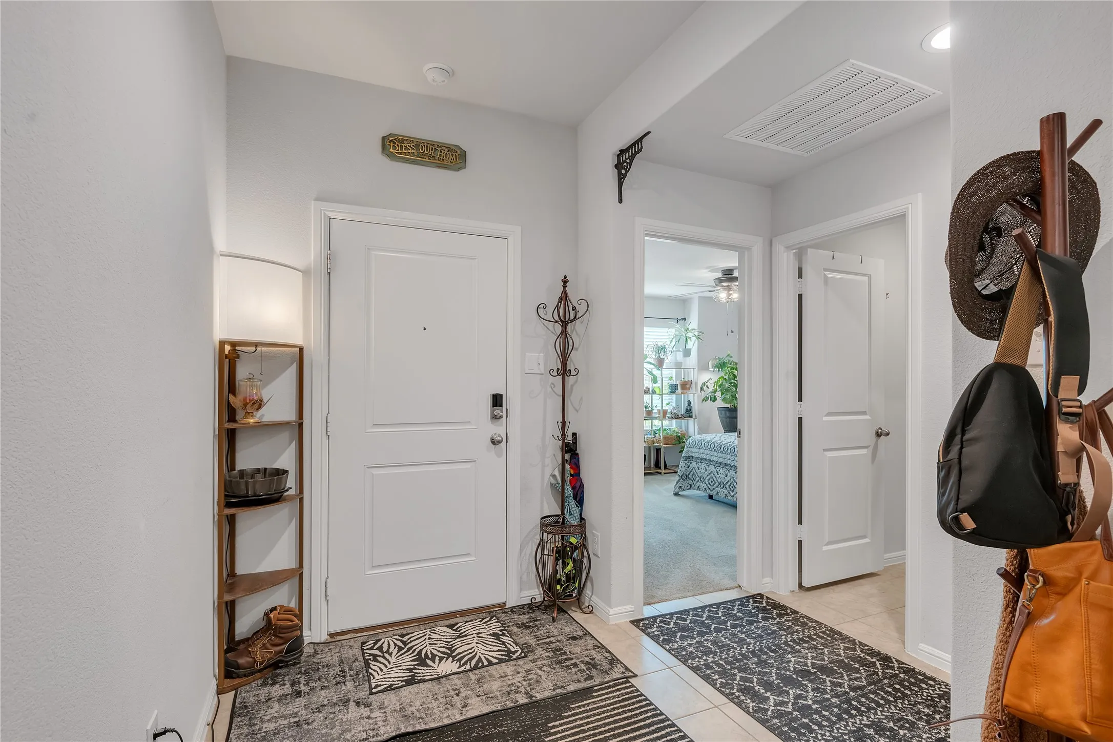 Single Family Residence For Sale in Denton County , 16717 Porterfield Lane, Justin, Texas 76247, 4 Bedrooms, 2 Bathrooms, 2 Garage spaces, 2,085 Sqft, built in 2022, Preowned, Price $355,000, mls#21261430, Real Estate Agent in Justin, Homes For Sale in Denton county, Homes For Sale in Justin, Realtor in Justin Texas, Real Estate Brokerage Independent Realty Texas, Luminita Cordes Realtor