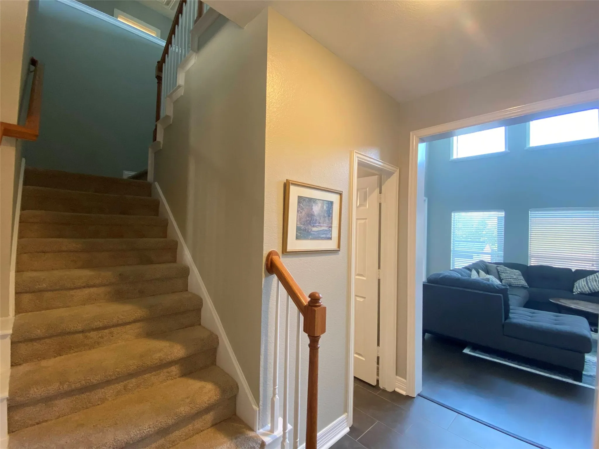 Single Family Residence For Rent in Denton County , 2125 Columbia Drive, Flower Mound, Texas 75022, 4 Bedroom, 3 Bathroom, 3 Garage spaces, 2,646 Sqft, built in 1998, Preowned, mls#21261522, Real Estate Agent in Flower Mound, Homes For Rent in Denton county, Homes For Rent in Flower Mound, Realtor in Flower Mound Texas, Real Estate Brokerage Independent Realty Texas, Luminita Cordes Realtor