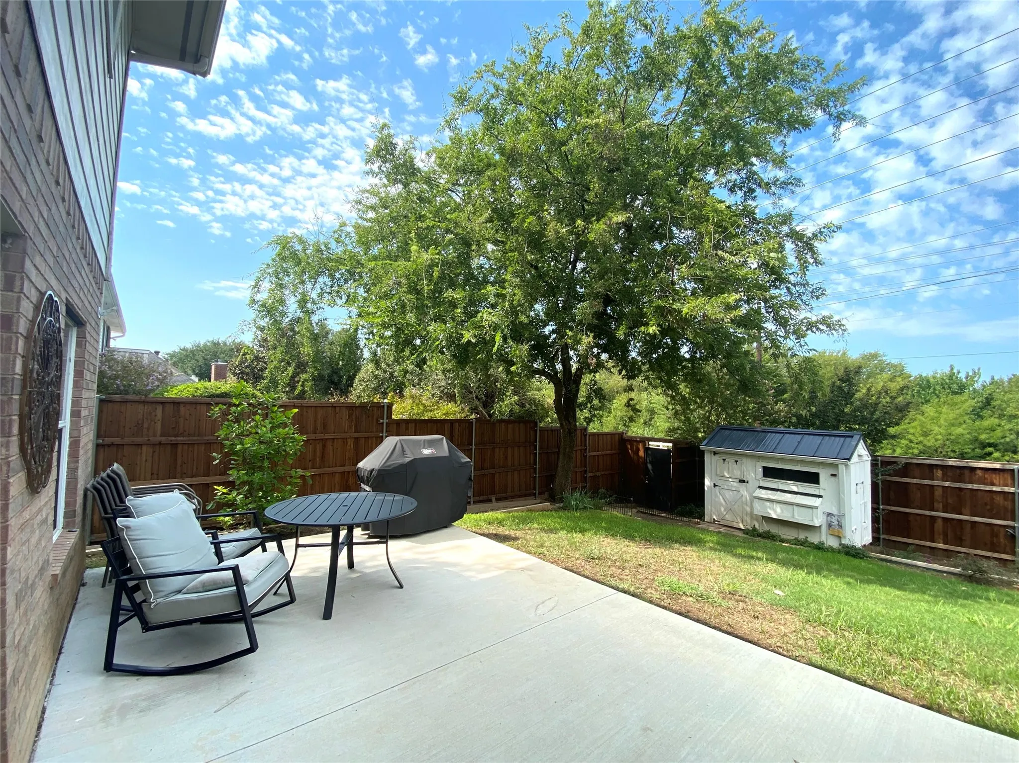 Single Family Residence For Rent in Denton County , 2125 Columbia Drive, Flower Mound, Texas 75022, 4 Bedroom, 3 Bathroom, 3 Garage spaces, 2,646 Sqft, built in 1998, Preowned, mls#21261522, Real Estate Agent in Flower Mound, Homes For Rent in Denton county, Homes For Rent in Flower Mound, Realtor in Flower Mound Texas, Real Estate Brokerage Independent Realty Texas, Luminita Cordes Realtor