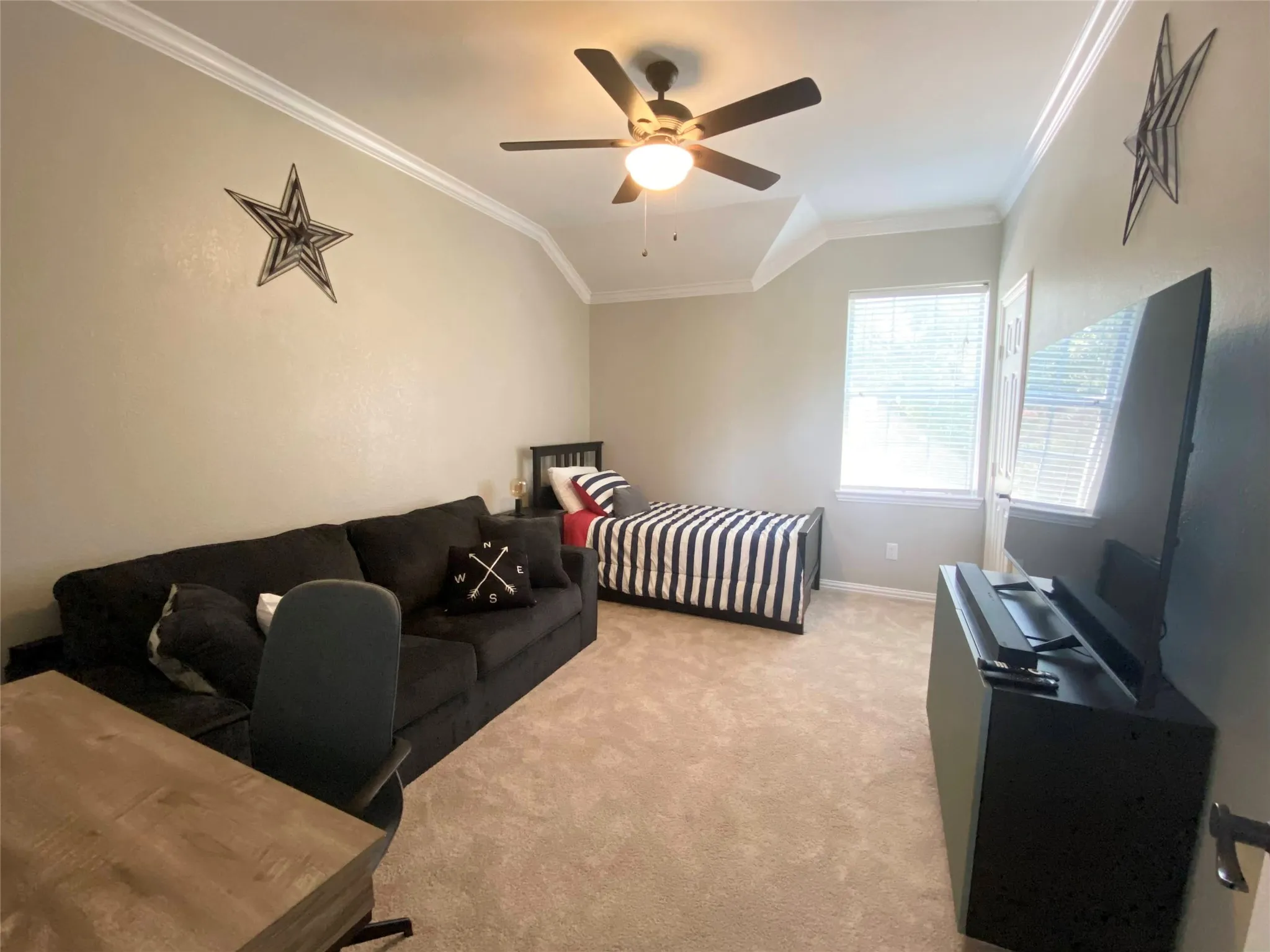 Single Family Residence For Rent in Denton County , 2125 Columbia Drive, Flower Mound, Texas 75022, 4 Bedroom, 3 Bathroom, 3 Garage spaces, 2,646 Sqft, built in 1998, Preowned, mls#21261522, Real Estate Agent in Flower Mound, Homes For Rent in Denton county, Homes For Rent in Flower Mound, Realtor in Flower Mound Texas, Real Estate Brokerage Independent Realty Texas, Luminita Cordes Realtor