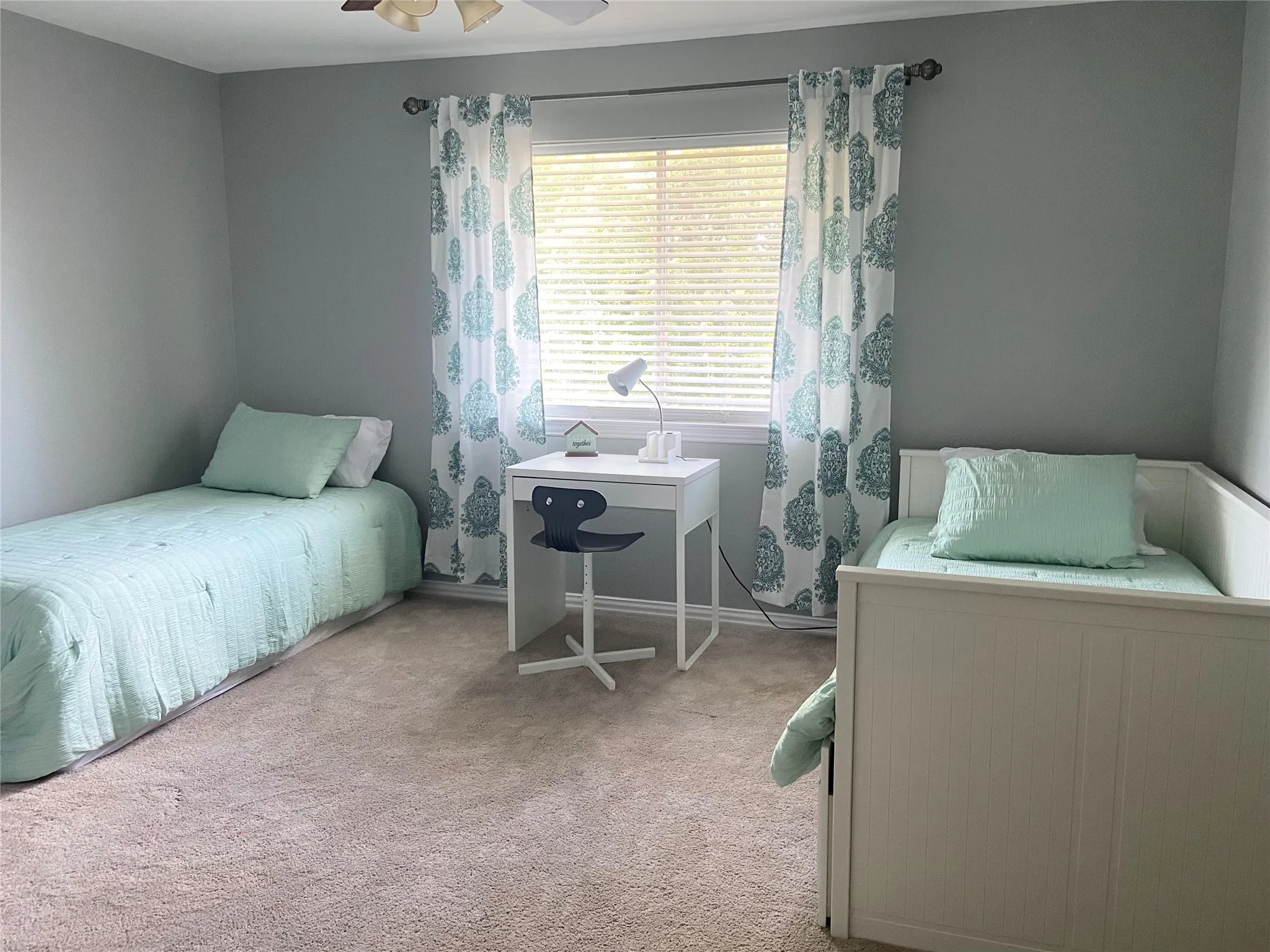 Single Family Residence For Rent in Denton County , 2125 Columbia Drive, Flower Mound, Texas 75022, 4 Bedroom, 3 Bathroom, 3 Garage spaces, 2,646 Sqft, built in 1998, Preowned, mls#21261522, Real Estate Agent in Flower Mound, Homes For Rent in Denton county, Homes For Rent in Flower Mound, Realtor in Flower Mound Texas, Real Estate Brokerage Independent Realty Texas, Luminita Cordes Realtor