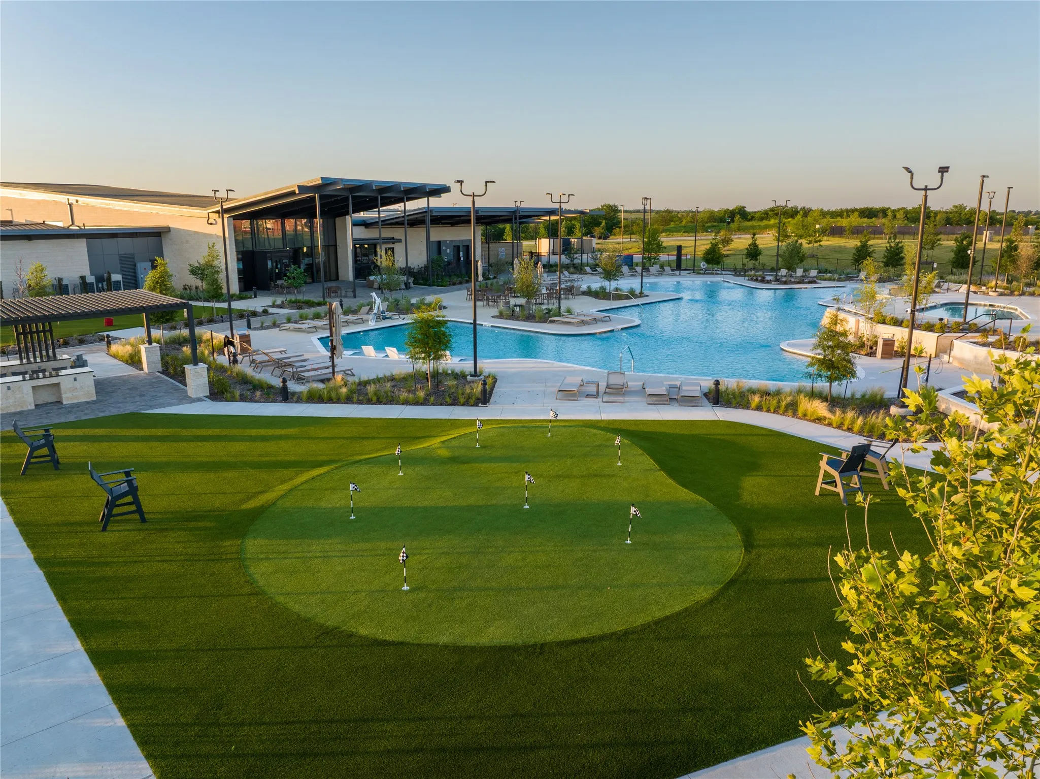 Mini golf at amenities