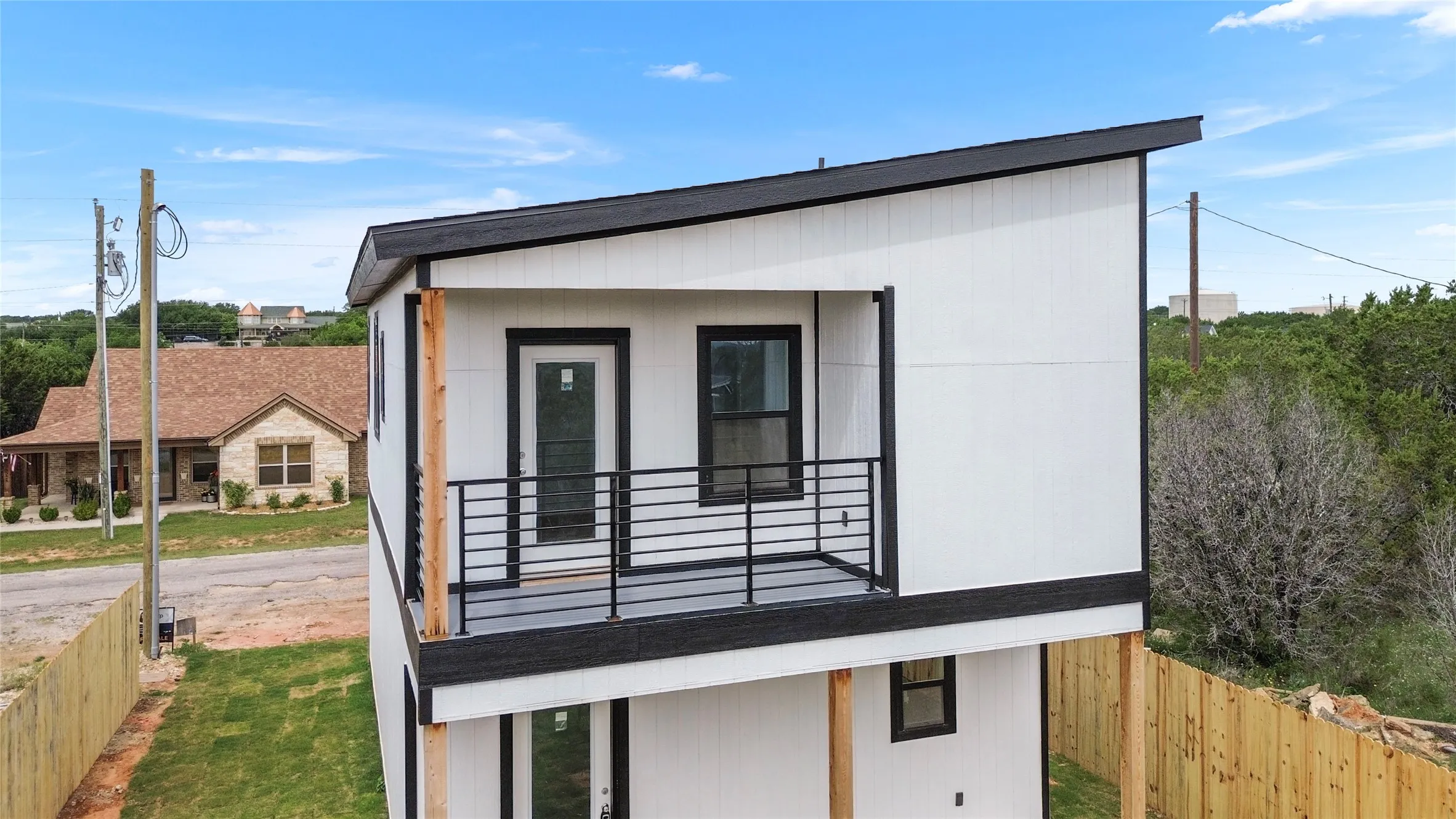 Single Family Residence For Sale in Hood County , 2222 Cedarwood Trail, Granbury, Texas 76048, 3 Bedroom, 3 Bathroom, Garage spaces, 1,200 Sqft, built in 2025, New Construction - Complete, Price $223,000, mls#21246791, Real Estate Agent in Granbury, Homes For Sale in Hood county, Homes For Sale in Granbury, Realtor in Granbury Texas, Real Estate Brokerage Independent Realty Texas, Luminita Cordes Realtor