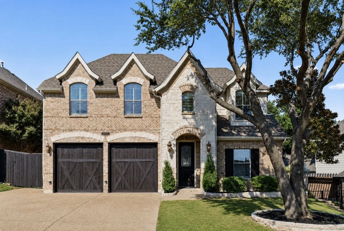 Single Family Residence For Rent in Rockwall County , 306 Victory Lane, Rockwall, Texas 75032, 3 Bedrooms, 4 Bathrooms, 2 Garage spaces, 3,047 Sqft, built in 2004, Preowned, Price $4,000, mls#21261306, Real Estate Agent in Rockwall, Homes For Rent in Rockwall county, Homes For Rent in Rockwall, Realtor in Rockwall Texas, Real Estate Brokerage Independent Realty Texas, Luminita Cordes Realtor
