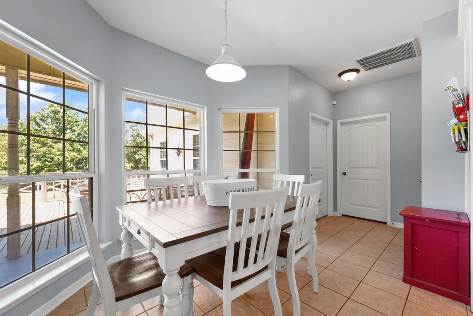 Single Family Residence For Sale in Rains County , 155 RS County Road 4261, Emory, Texas 75440, 3 Bedroom, 2 Bathroom, 2 Garage spaces, 1,970 Sqft, built in 2008, mls#21261650, Real Estate Agent in Emory, Homes For Sale in Rains county, Homes For Sale in Emory, Realtor in Emory Texas, Real Estate Brokerage Independent Realty Texas, Luminita Cordes Realtor