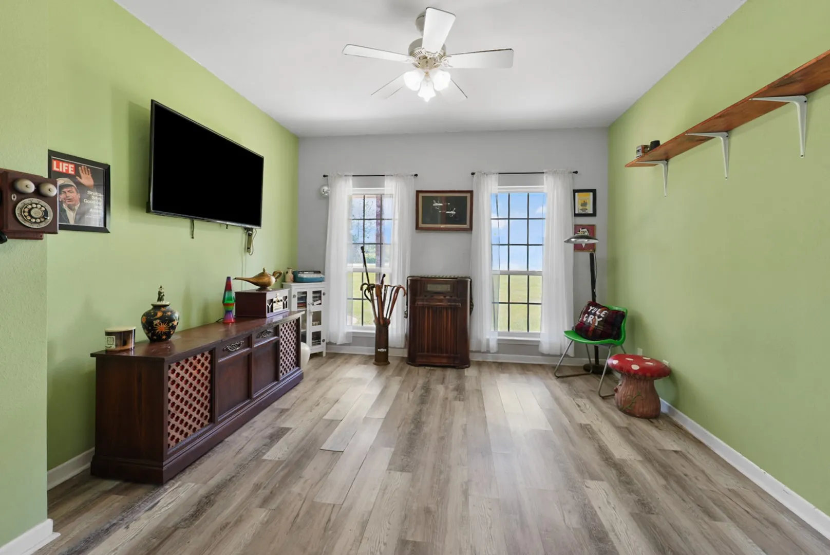 Single Family Residence For Sale in Rains County , 155 RS County Road 4261, Emory, Texas 75440, 3 Bedroom, 2 Bathroom, 2 Garage spaces, 1,970 Sqft, built in 2008, mls#21261650, Real Estate Agent in Emory, Homes For Sale in Rains county, Homes For Sale in Emory, Realtor in Emory Texas, Real Estate Brokerage Independent Realty Texas, Luminita Cordes Realtor