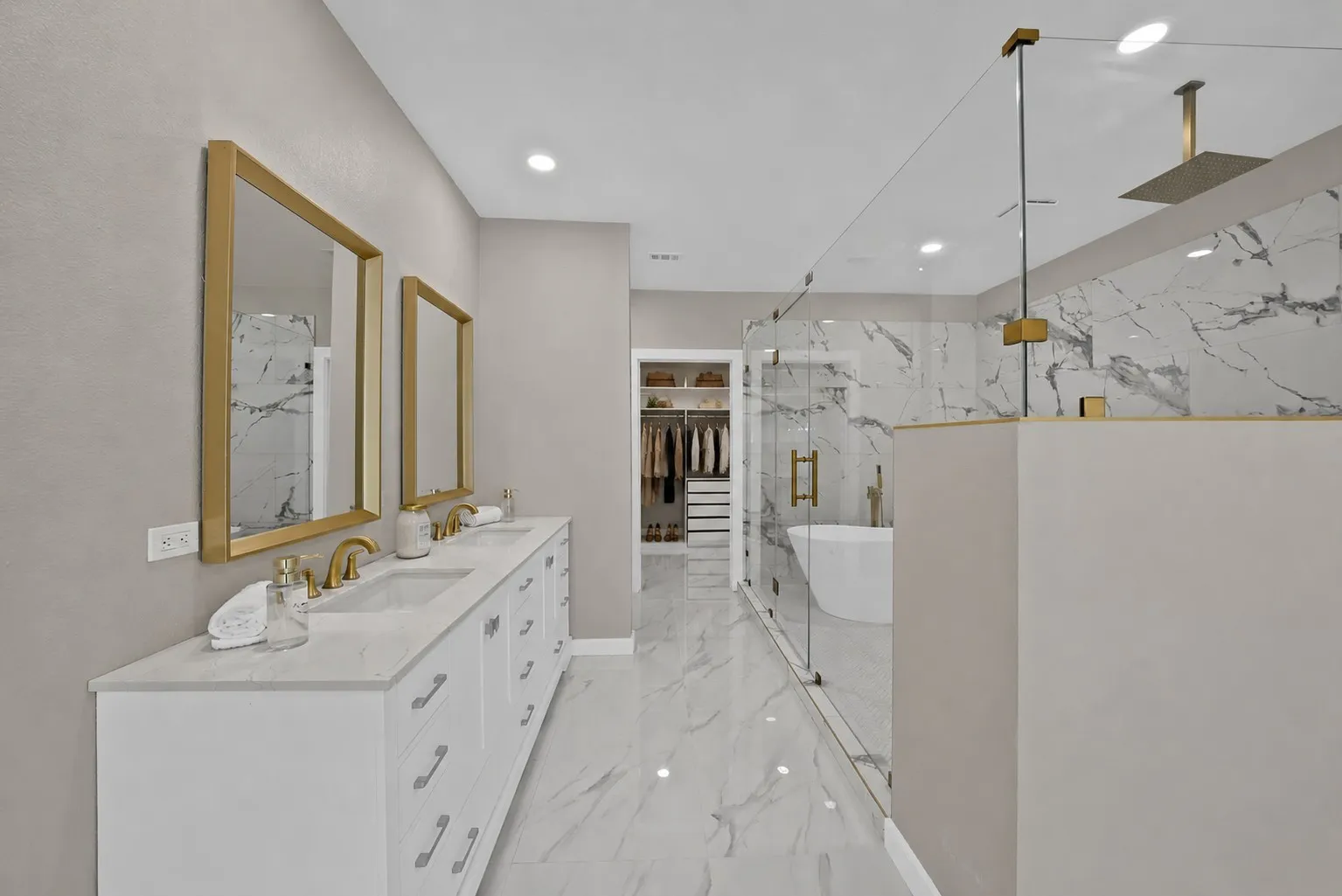 Single Family Residence For Sale in Parker County , 620 E 6Th Street, Springtown, Texas 76082, 4 Bedrooms, 7 Bathrooms, 8 Garage spaces, 3,224 Sqft, built in 1990, Price $743,700, mls#21259778, Real Estate Agent in Springtown, Homes For Sale in Parker county, Homes For Sale in Springtown, Realtor in Springtown Texas, Real Estate Brokerage Independent Realty Texas, Luminita Cordes Realtor