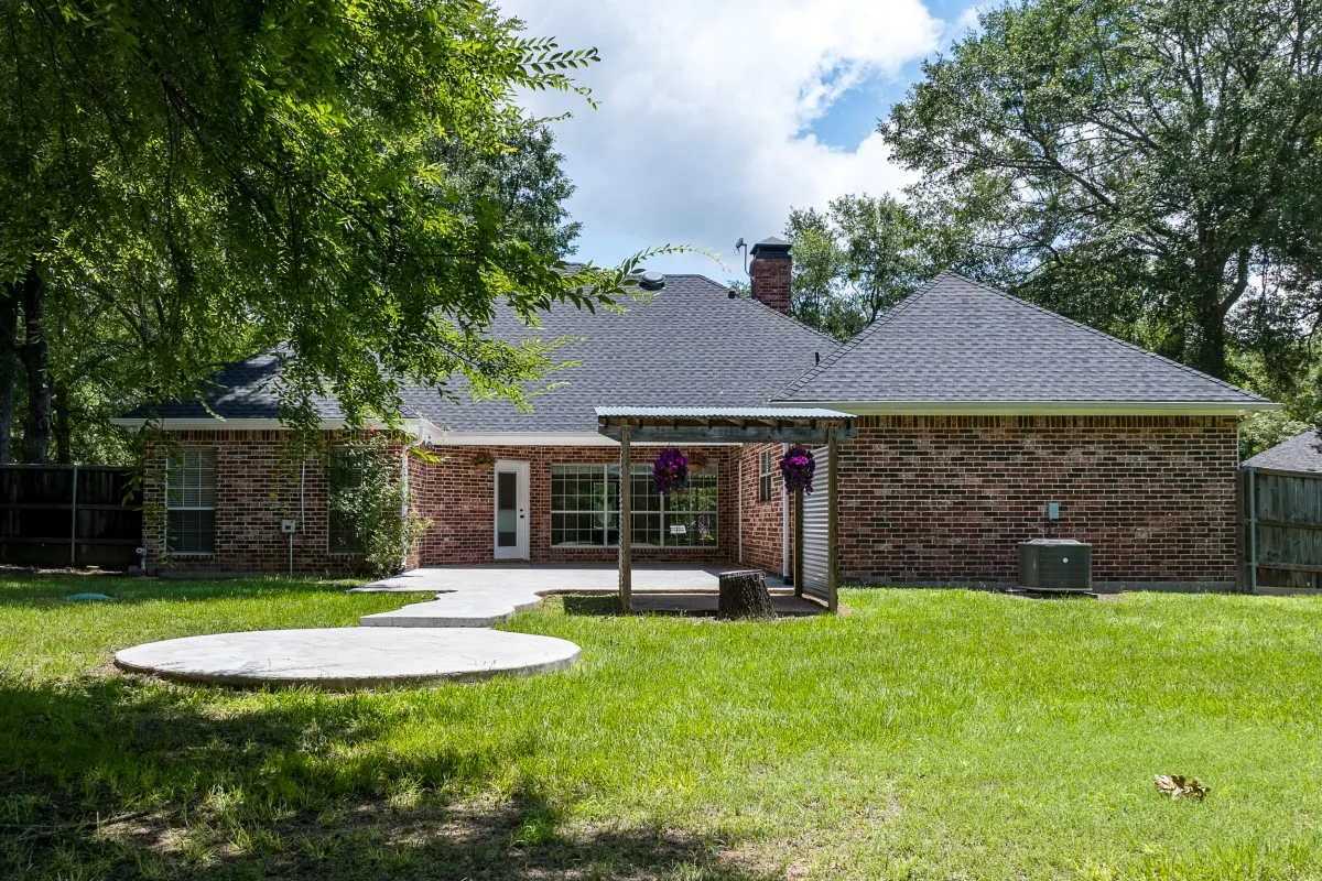 Enjoy the outdoor living potential