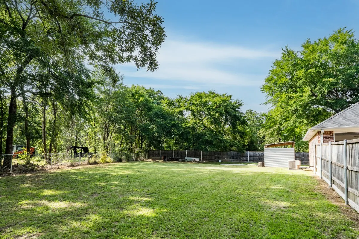 Large fenced back yard