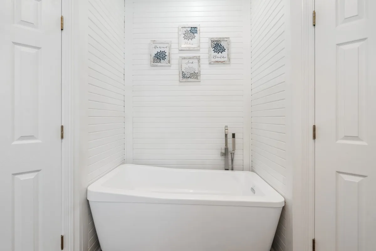 Primary bath with standalone tub