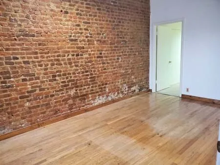 Office For Rent in Ellis County , 107 Main Street, Ennis, Texas 75119, 0, 0, Garage spaces, 0 Sqft, built in 1920, Preowned, mls#21261781, Real Estate Agent in Ennis, Homes For Rent in Ellis county, Homes For Rent in Ennis, Realtor in Ennis Texas, Real Estate Brokerage Independent Realty Texas, Luminita Cordes Realtor