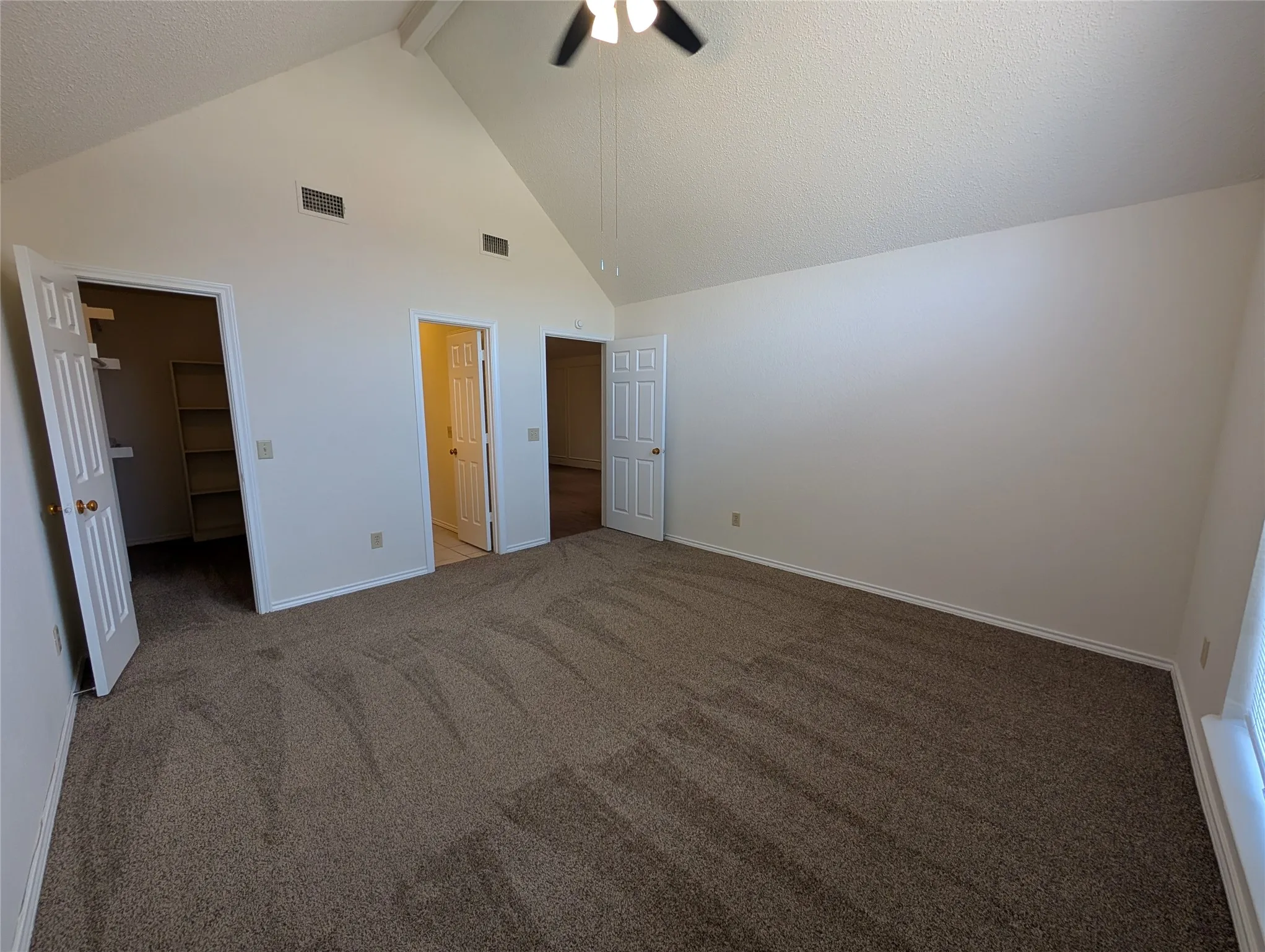 Condominium For Sale in Collin County , 3535 Hilltop Lane, Plano, Texas 75023, 2 Bedroom, 2 Bathroom, 1 Garage spaces, 1,516 Sqft, built in 1985, mls#21261810, Real Estate Agent in Plano, Homes For Sale in Collin county, Homes For Sale in Plano, Realtor in Plano Texas, Real Estate Brokerage Independent Realty Texas, Luminita Cordes Realtor
