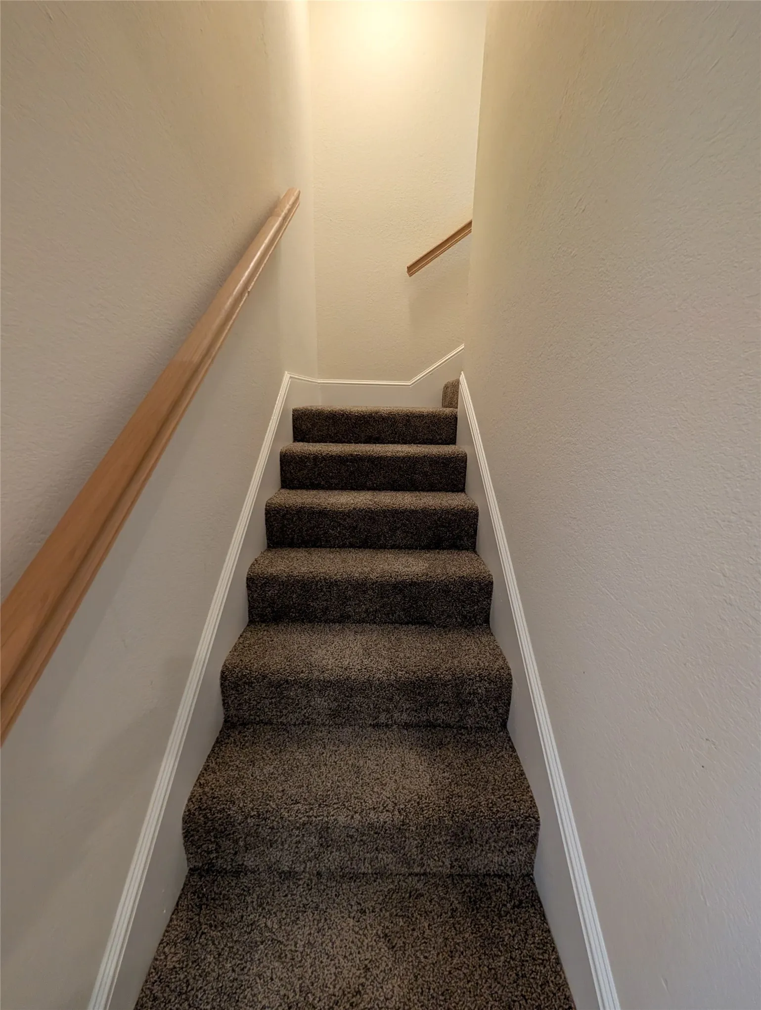 Condominium For Sale in Collin County , 3535 Hilltop Lane, Plano, Texas 75023, 2 Bedroom, 2 Bathroom, 1 Garage spaces, 1,516 Sqft, built in 1985, mls#21261810, Real Estate Agent in Plano, Homes For Sale in Collin county, Homes For Sale in Plano, Realtor in Plano Texas, Real Estate Brokerage Independent Realty Texas, Luminita Cordes Realtor