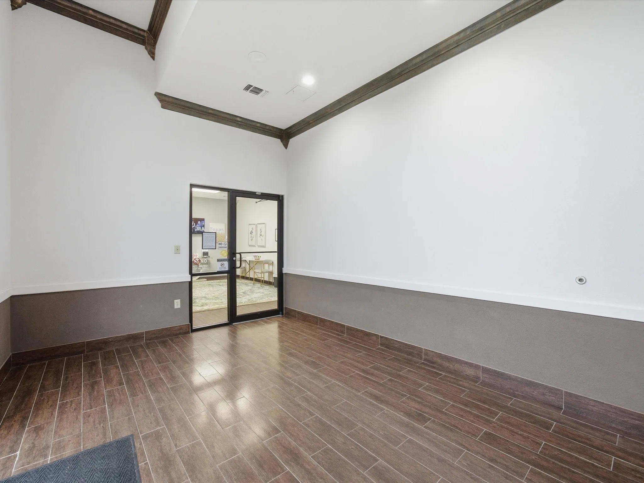 Office For Rent in Parker County , 2025 FORT WORTH Highway 100, Weatherford, Texas 76086, 0, 0, Garage spaces, 0 Sqft, built in 2009, Preowned, Price $5,260, mls#21261645, Real Estate Agent in Weatherford, Homes For Rent in Parker county, Homes For Rent in Weatherford, Realtor in Weatherford Texas, Real Estate Brokerage Independent Realty Texas, Luminita Cordes Realtor