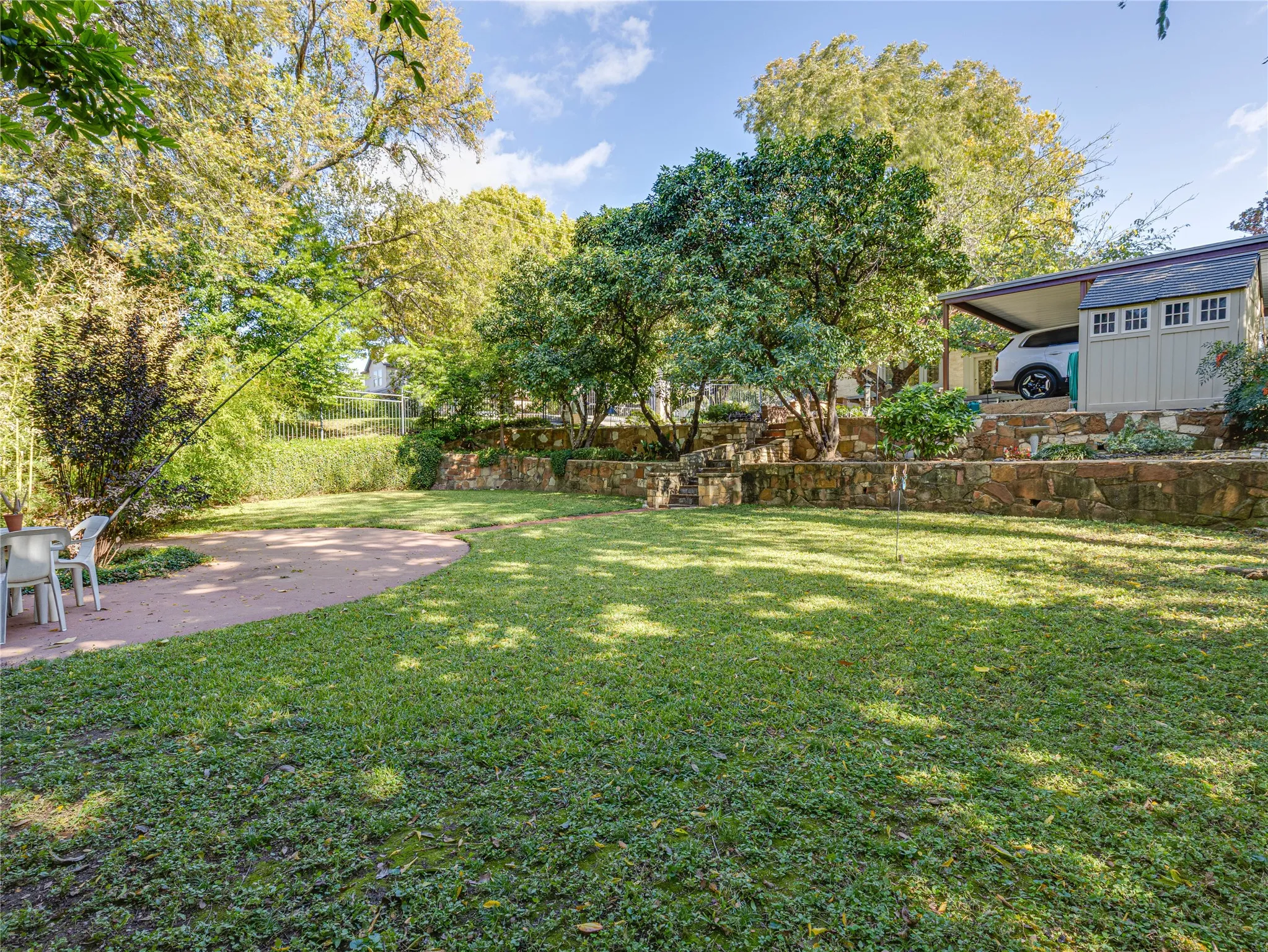 Single Family Residence For Sale in Tarrant County , 2500 Boyd Avenue, Fort Worth, Texas 76109, 3 Bedroom, 2 Bathroom, Garage spaces, 2,153 Sqft, built in 1946, mls#21260434, Real Estate Agent in Fort Worth, Homes For Sale in Tarrant county, Homes For Sale in Fort Worth, Realtor in Fort Worth Texas, Real Estate Brokerage Independent Realty Texas, Luminita Cordes Realtor