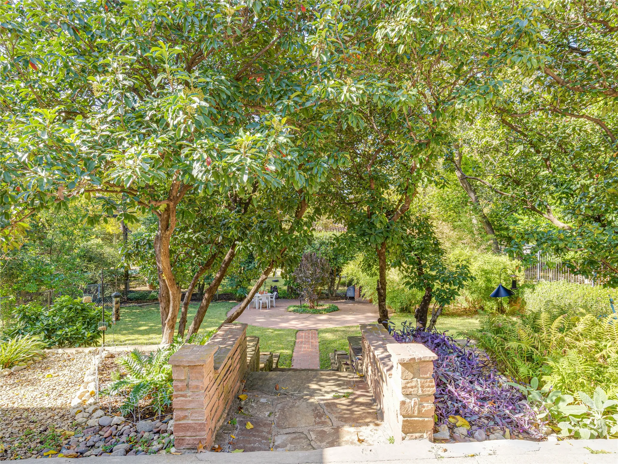 Single Family Residence For Sale in Tarrant County , 2500 Boyd Avenue, Fort Worth, Texas 76109, 3 Bedroom, 2 Bathroom, Garage spaces, 2,153 Sqft, built in 1946, mls#21260434, Real Estate Agent in Fort Worth, Homes For Sale in Tarrant county, Homes For Sale in Fort Worth, Realtor in Fort Worth Texas, Real Estate Brokerage Independent Realty Texas, Luminita Cordes Realtor