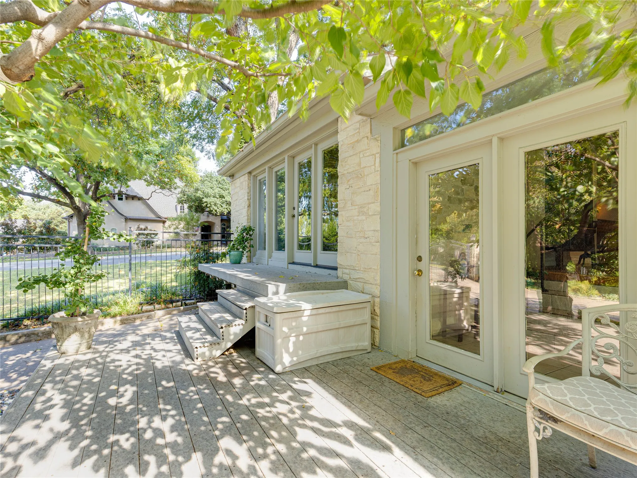 Single Family Residence For Sale in Tarrant County , 2500 Boyd Avenue, Fort Worth, Texas 76109, 3 Bedroom, 2 Bathroom, Garage spaces, 2,153 Sqft, built in 1946, mls#21260434, Real Estate Agent in Fort Worth, Homes For Sale in Tarrant county, Homes For Sale in Fort Worth, Realtor in Fort Worth Texas, Real Estate Brokerage Independent Realty Texas, Luminita Cordes Realtor