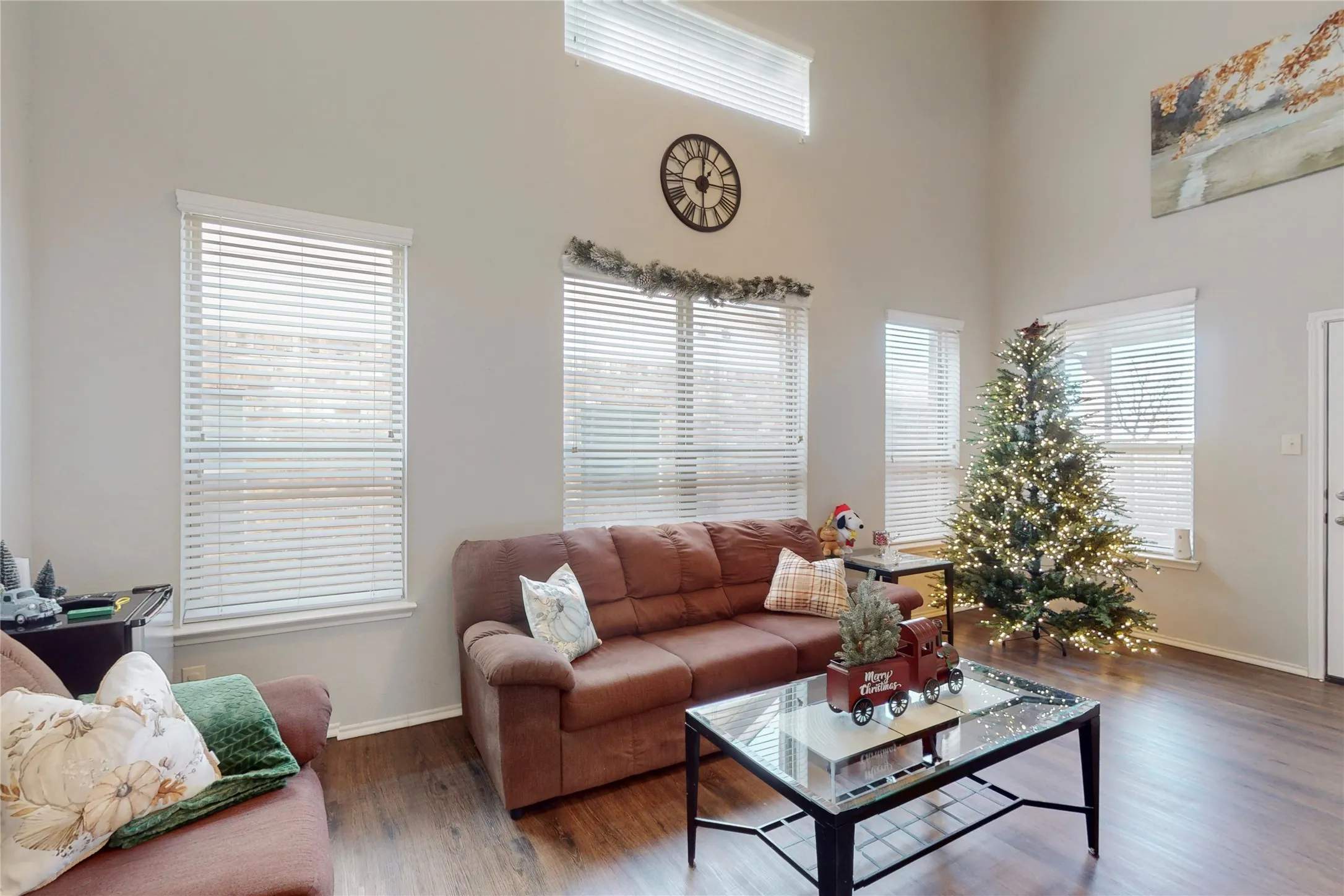 Good space for entertaining.