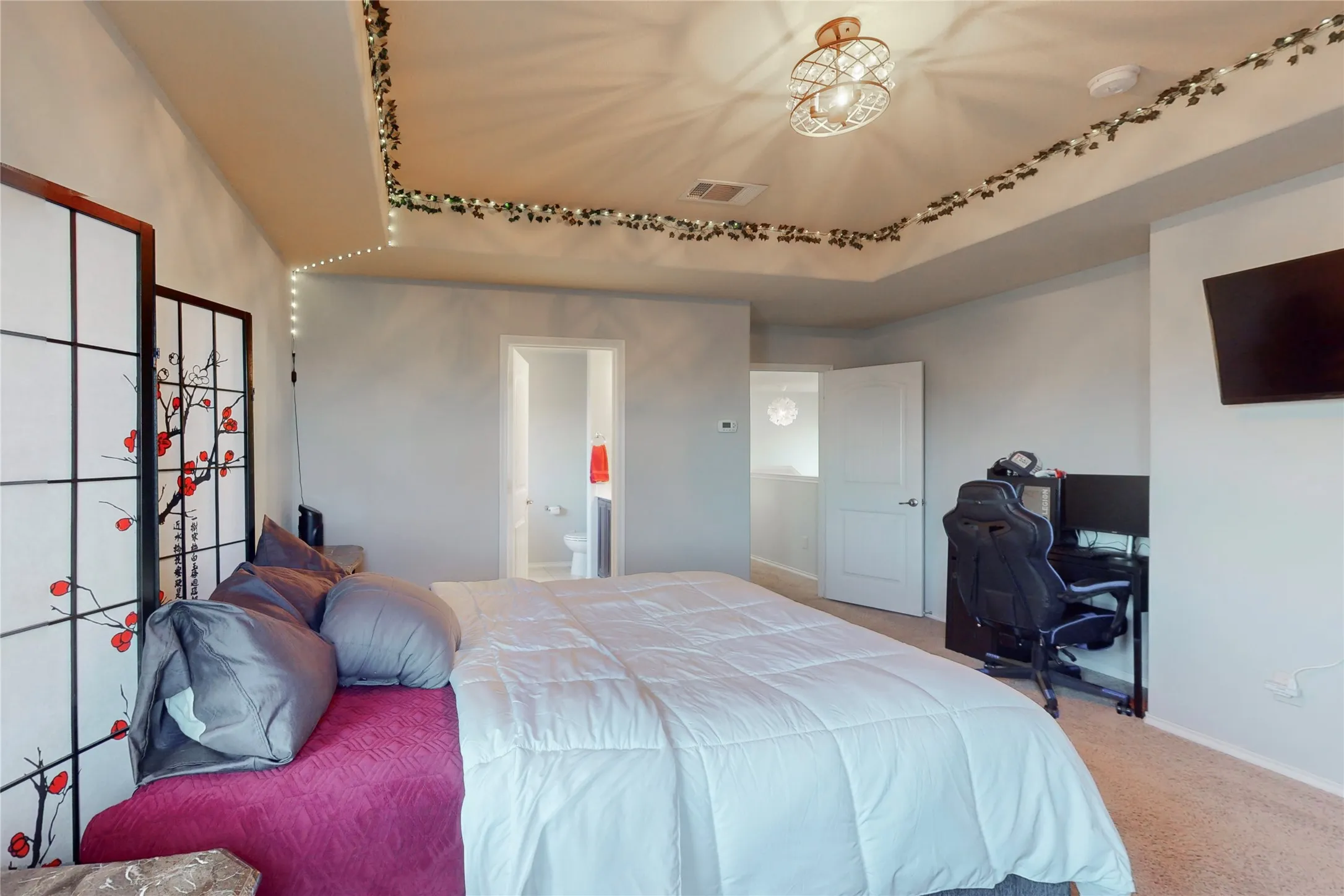 Single Family Residence For Sale in Hunt County , 1621 Applegate Way, Royse City, Texas 75189, 4 Bedroom, 3 Bathroom, 2 Garage spaces, 2,077 Sqft, built in 2016, Preowned, mls#21261841, Real Estate Agent in Royse City, Homes For Sale in Hunt county, Homes For Sale in Royse City, Realtor in Royse City Texas, Real Estate Brokerage Independent Realty Texas, Luminita Cordes Realtor