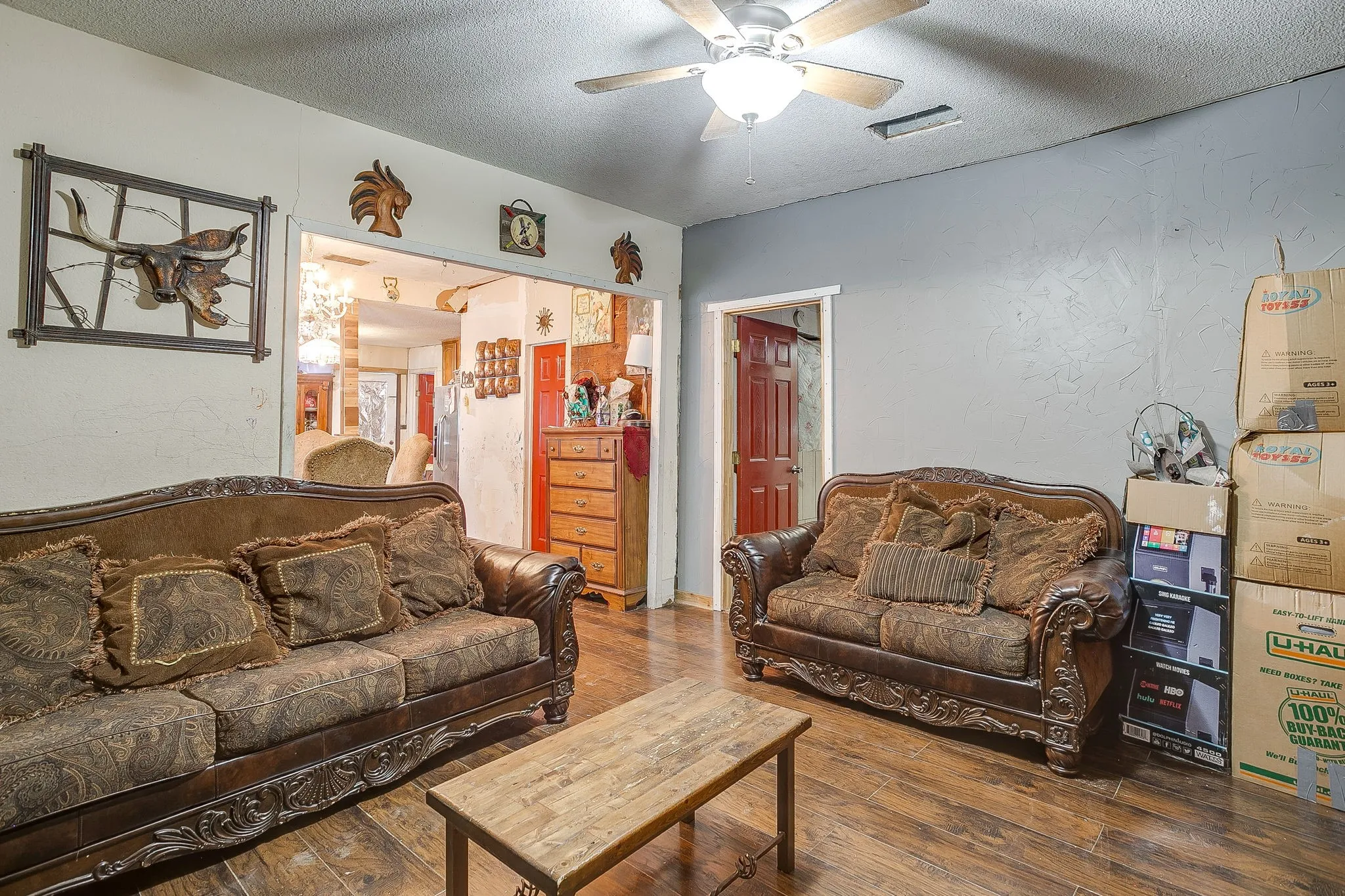 Single Family Residence For Sale in Palo Pinto County , 905 6th Avenue SE, Mineral Wells, Texas 76067, 3 Bedrooms, 2 Bathrooms, Garage spaces, 1,260 Sqft, built in 1925, Price $200,000, mls#21259892, Real Estate Agent in Mineral Wells, Homes For Sale in Palo Pinto county, Homes For Sale in Mineral Wells, Realtor in Mineral Wells Texas, Real Estate Brokerage Independent Realty Texas, Luminita Cordes Realtor
