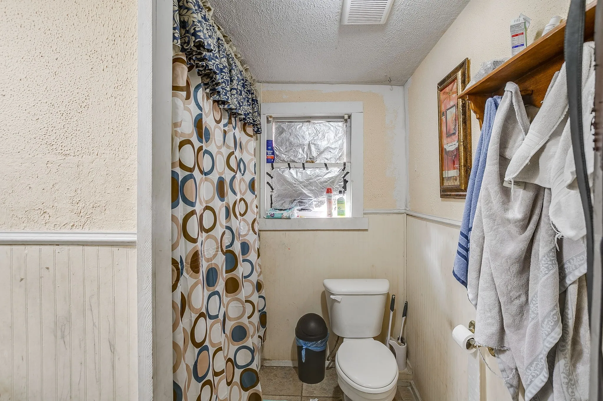 Single Family Residence For Sale in Palo Pinto County , 905 6th Avenue SE, Mineral Wells, Texas 76067, 3 Bedrooms, 2 Bathrooms, Garage spaces, 1,260 Sqft, built in 1925, Price $200,000, mls#21259892, Real Estate Agent in Mineral Wells, Homes For Sale in Palo Pinto county, Homes For Sale in Mineral Wells, Realtor in Mineral Wells Texas, Real Estate Brokerage Independent Realty Texas, Luminita Cordes Realtor