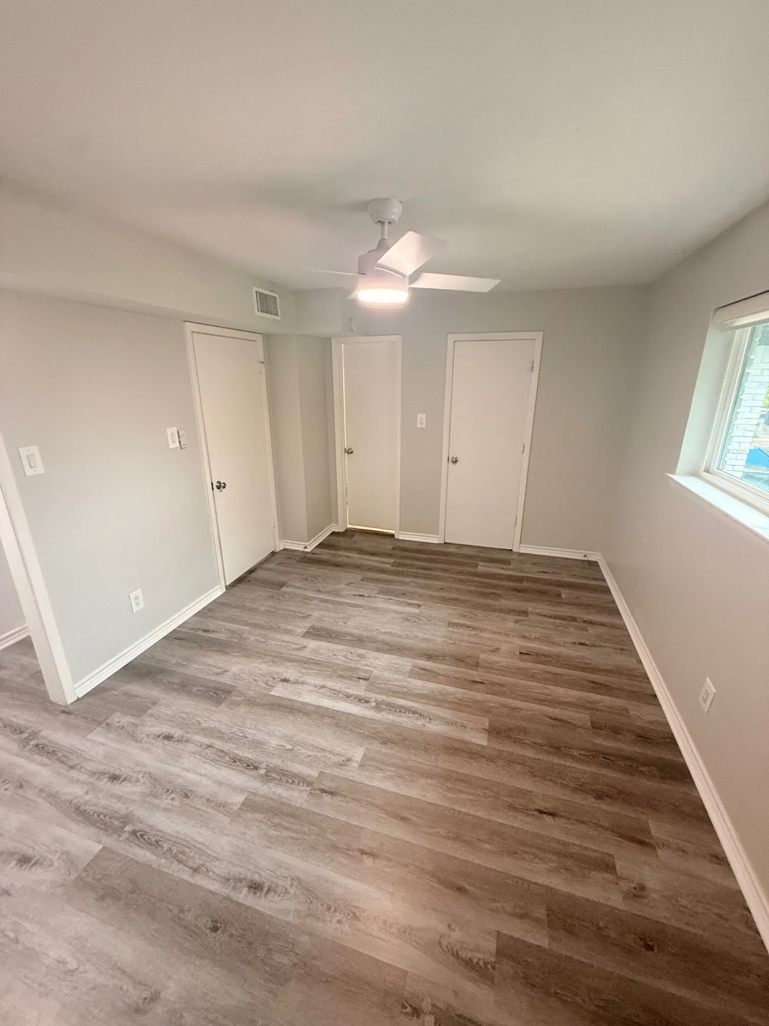 Condominium For Rent in Dallas County , 3933 Inwood Road 2025, Dallas, Texas 75209, 1 Bedroom, 1 Bathroom, Garage spaces, 632 Sqft, built in 1983, mls#21255885, Real Estate Agent in Dallas, Homes For Rent in Dallas county, Homes For Rent in Dallas, Realtor in Dallas Texas, Real Estate Brokerage Independent Realty Texas, Luminita Cordes Realtor