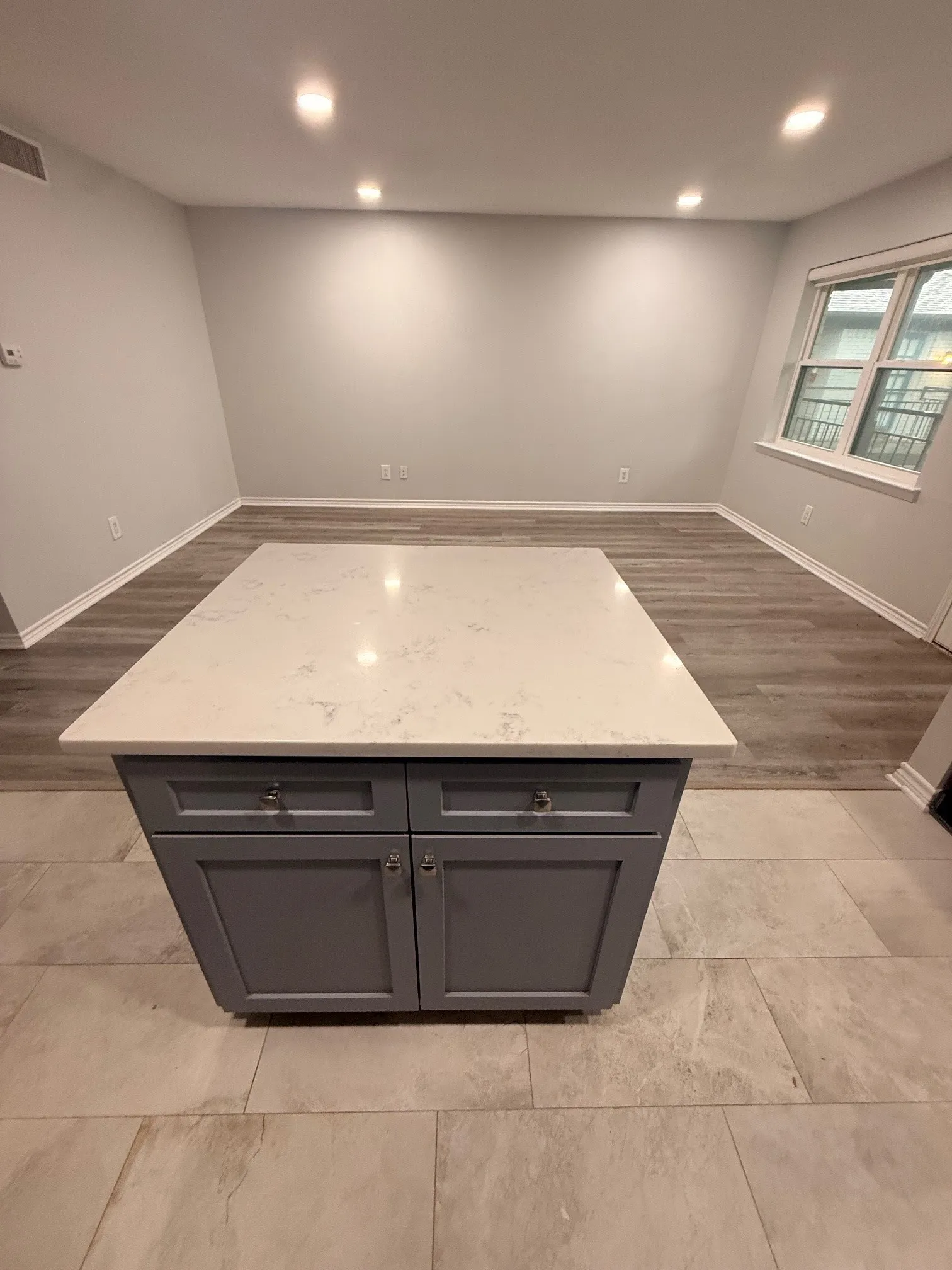 Condominium For Rent in Dallas County , 3933 Inwood Road 2025, Dallas, Texas 75209, 1 Bedroom, 1 Bathroom, Garage spaces, 632 Sqft, built in 1983, mls#21255885, Real Estate Agent in Dallas, Homes For Rent in Dallas county, Homes For Rent in Dallas, Realtor in Dallas Texas, Real Estate Brokerage Independent Realty Texas, Luminita Cordes Realtor