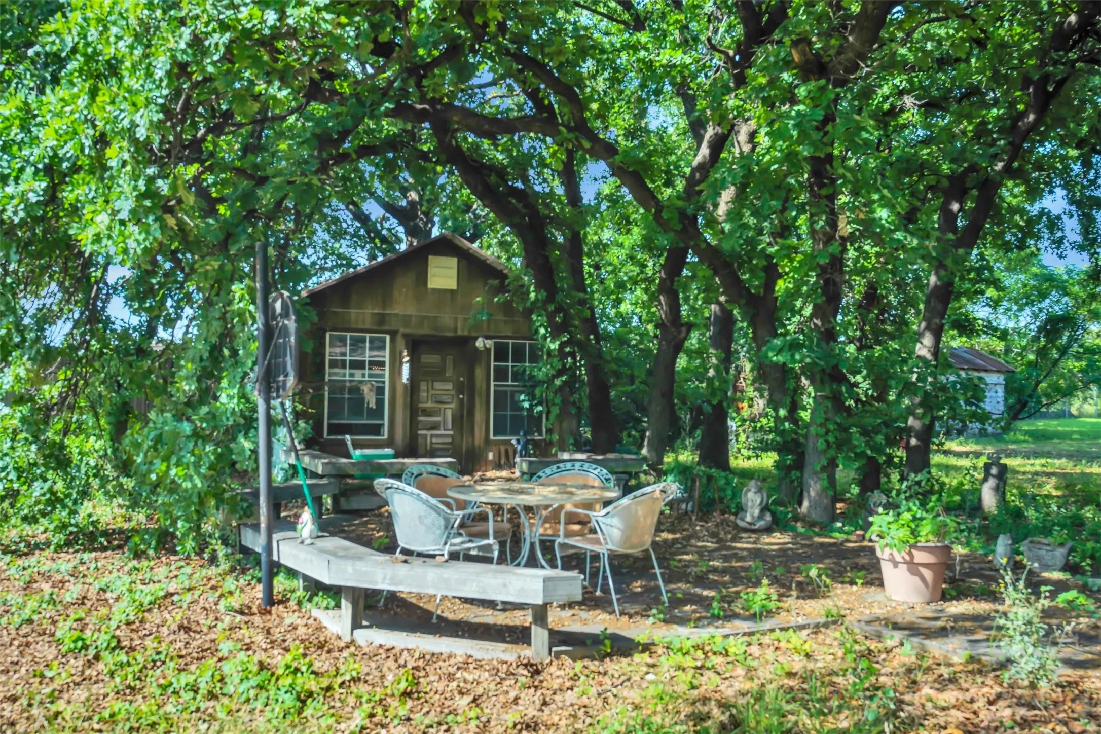 Industrial For Sale in Dallas County , 1401 Leyfair Drive, Grand Prairie, Texas 75050, 0, 0, Garage spaces, 0 Sqft, built in 1952, Preowned, mls#21258486, Real Estate Agent in Grand Prairie, Homes For Sale in Dallas county, Homes For Sale in Grand Prairie, Realtor in Grand Prairie Texas, Real Estate Brokerage Independent Realty Texas, Luminita Cordes Realtor